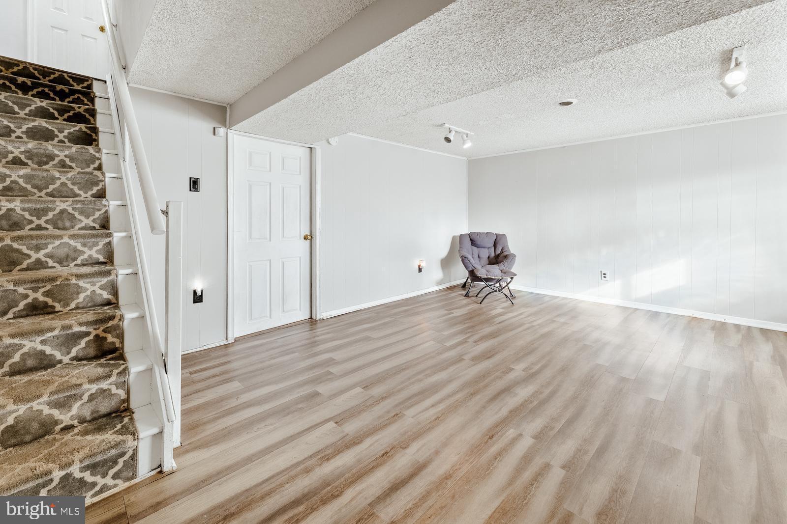 MILLBROOK - Residential