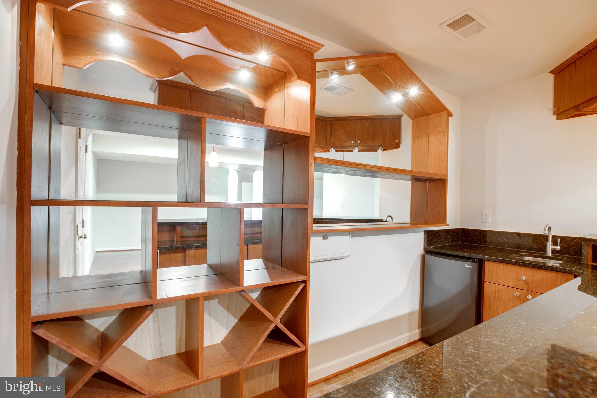 CONFEDERATE RIDGE - Residential