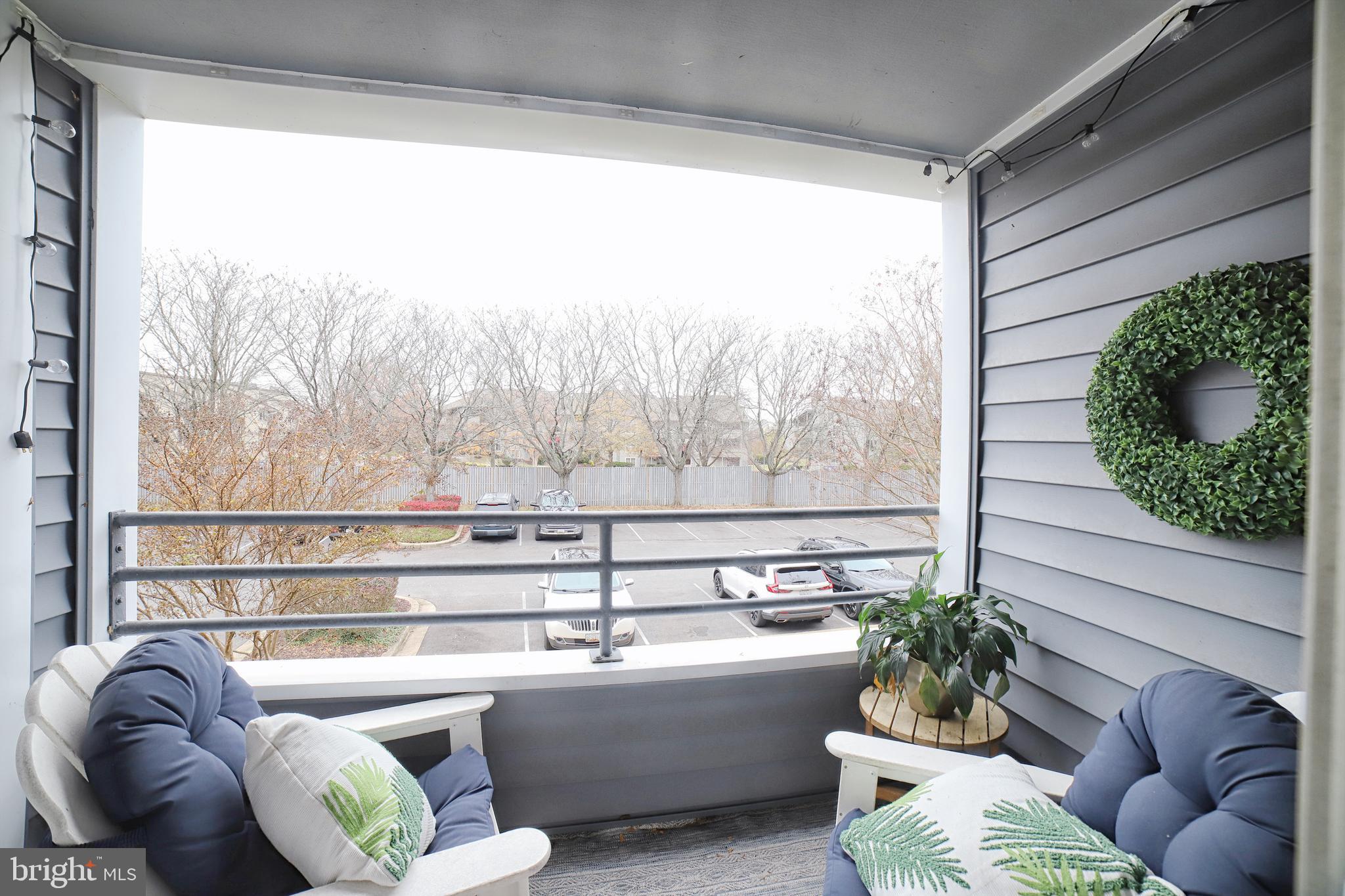 LAKE HERON CONDO - Residential