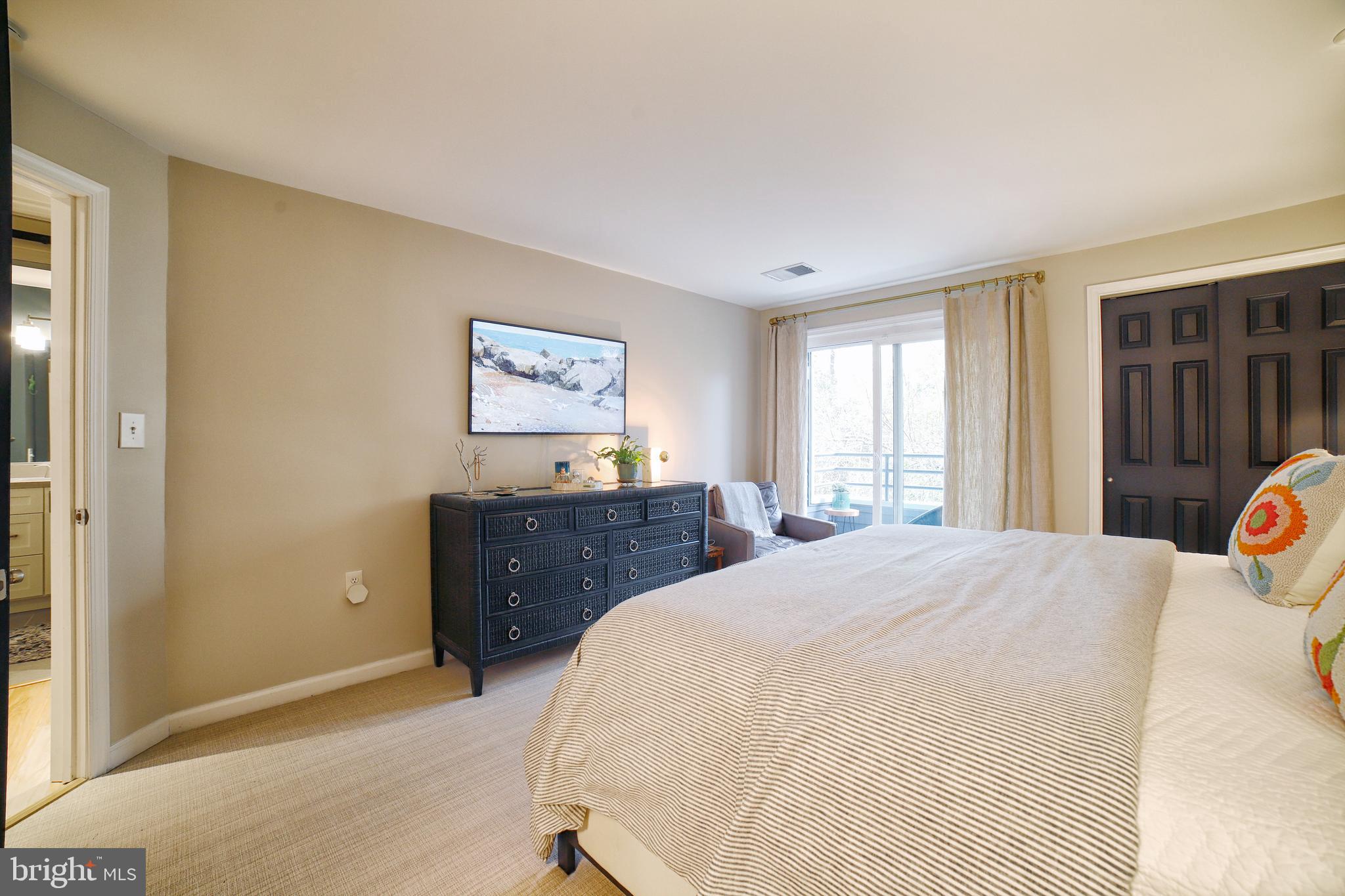 LAKE HERON CONDO - Residential