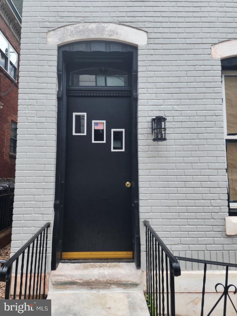 MANAYUNK - Residential Lease