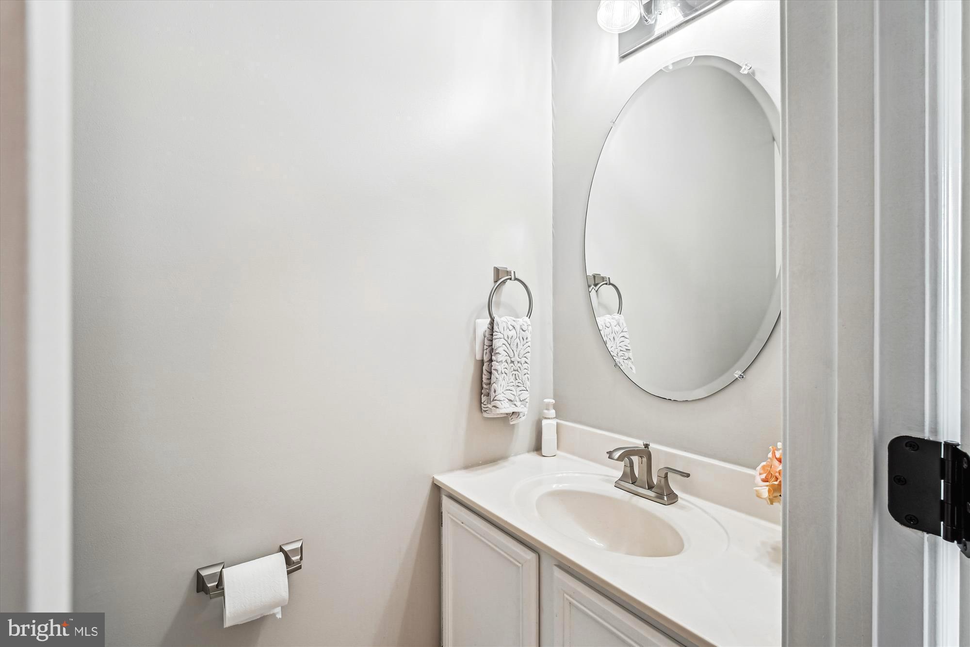 ISLAND CREEK - Residential