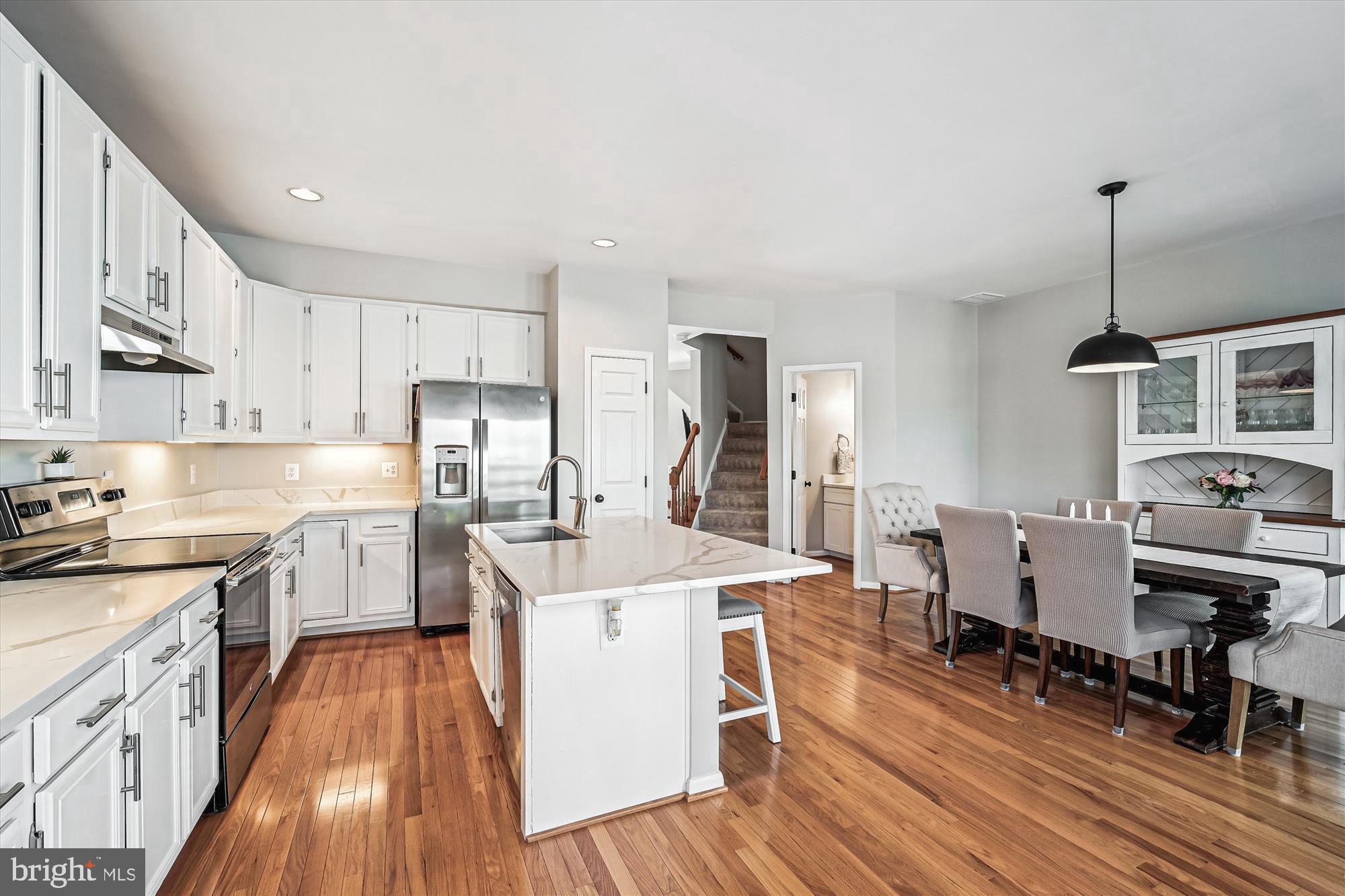 ISLAND CREEK - Residential