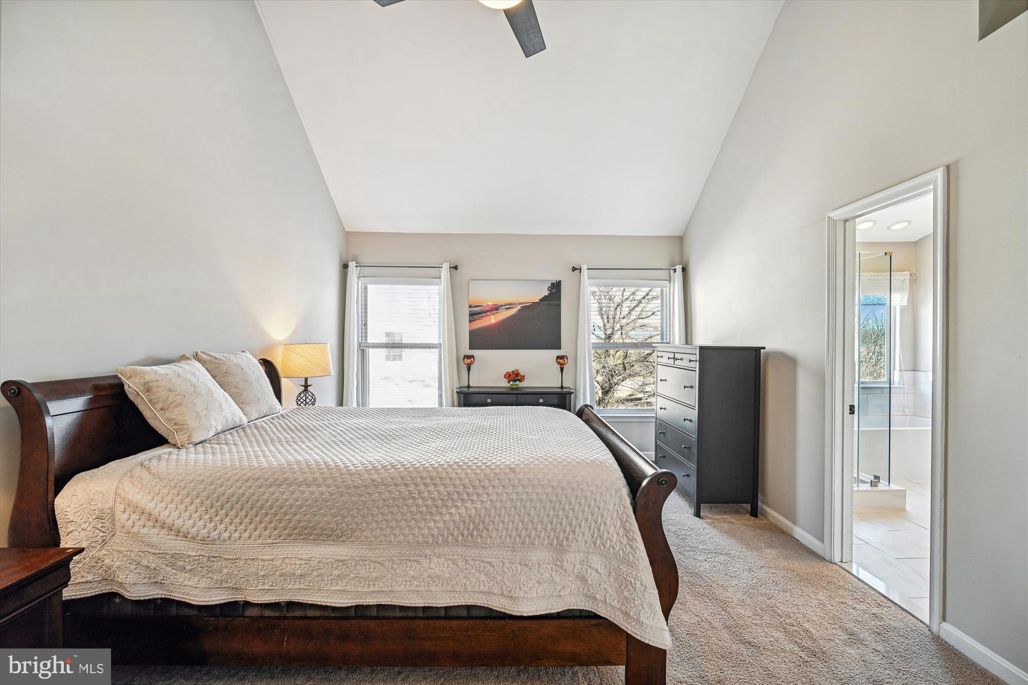 ISLAND CREEK - Residential