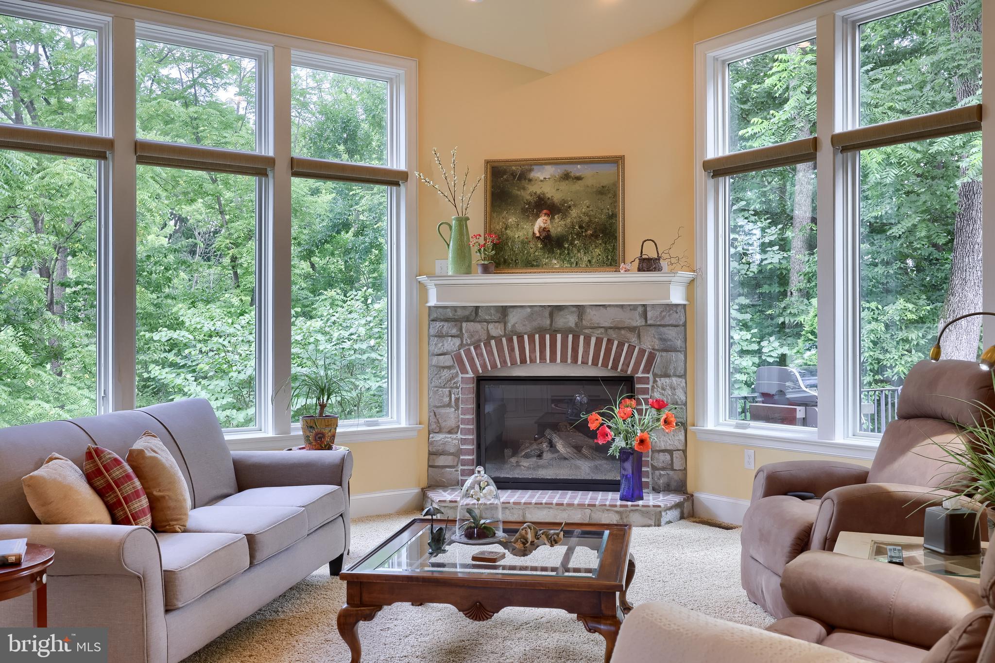 2787 SOUTHWICK DRIVE
