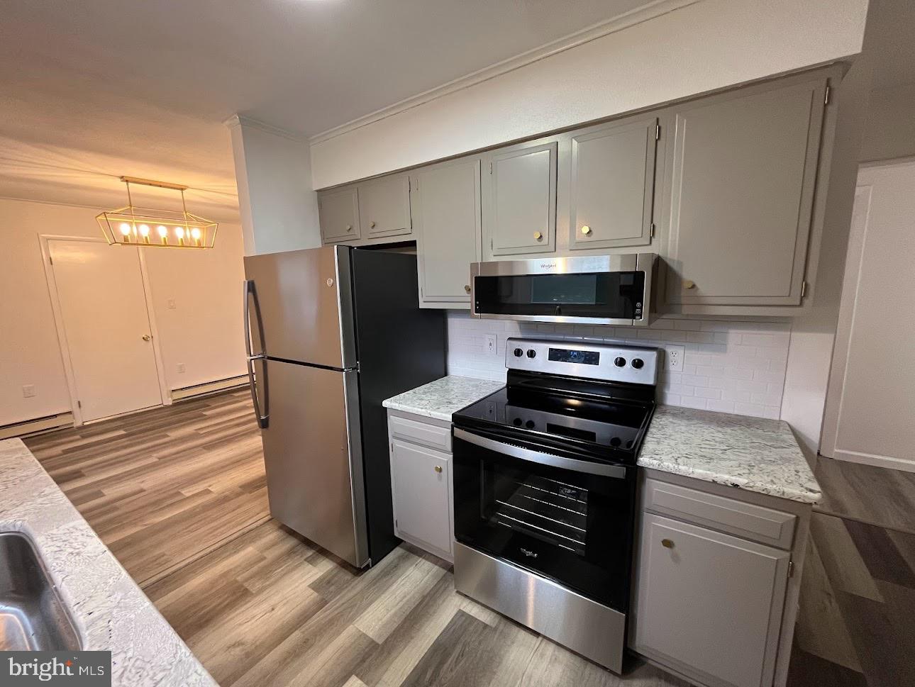 BROOKSIDE - Residential