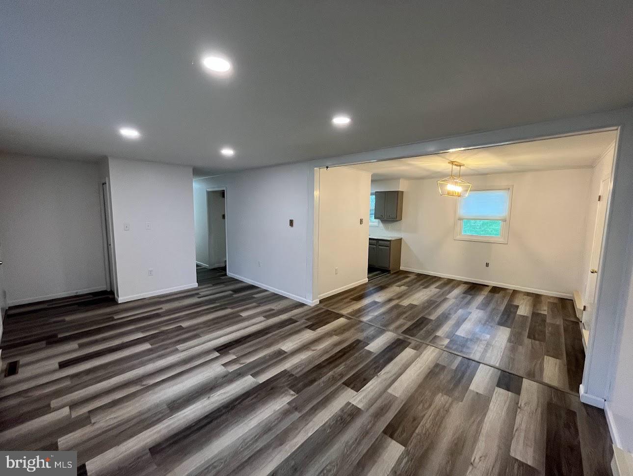 BROOKSIDE - Residential