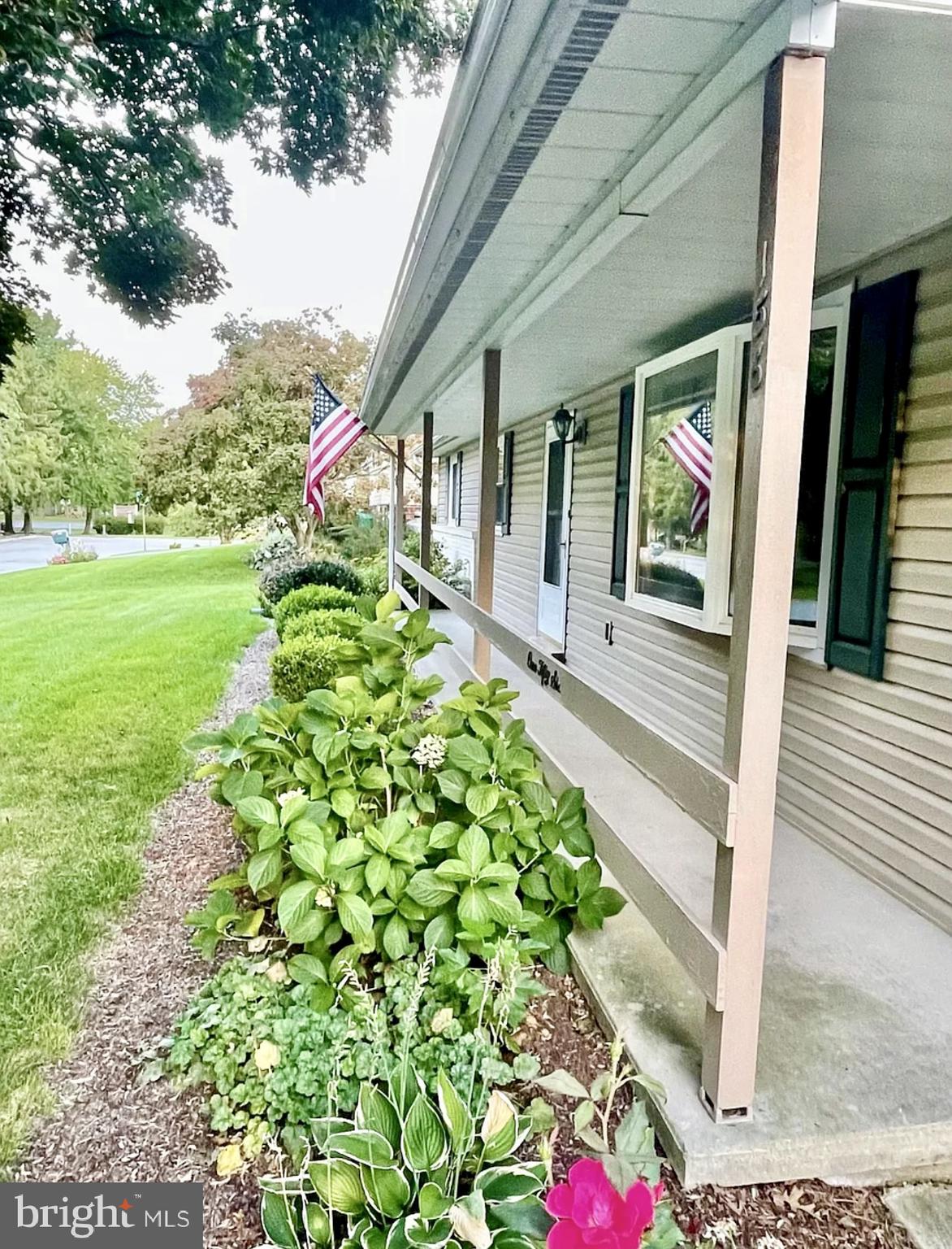 BROOKSIDE - Residential