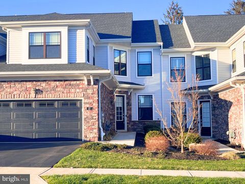 27 BIRDIE WAY LAWRENCE TOWNSHIP NJ 08648