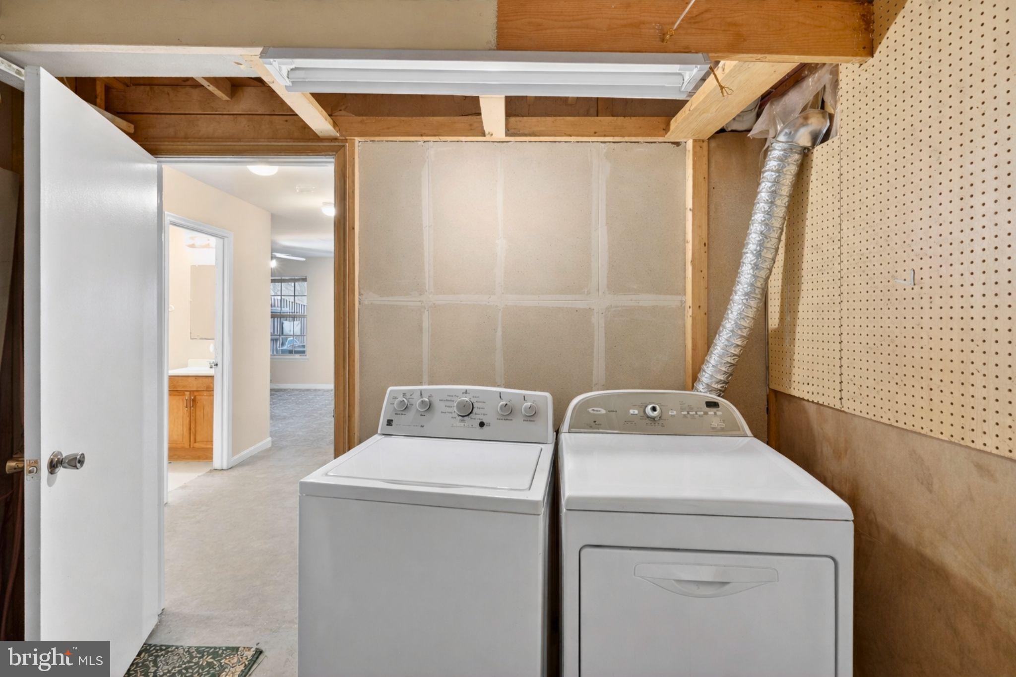 WAYSIDE VILLAGE - Residential