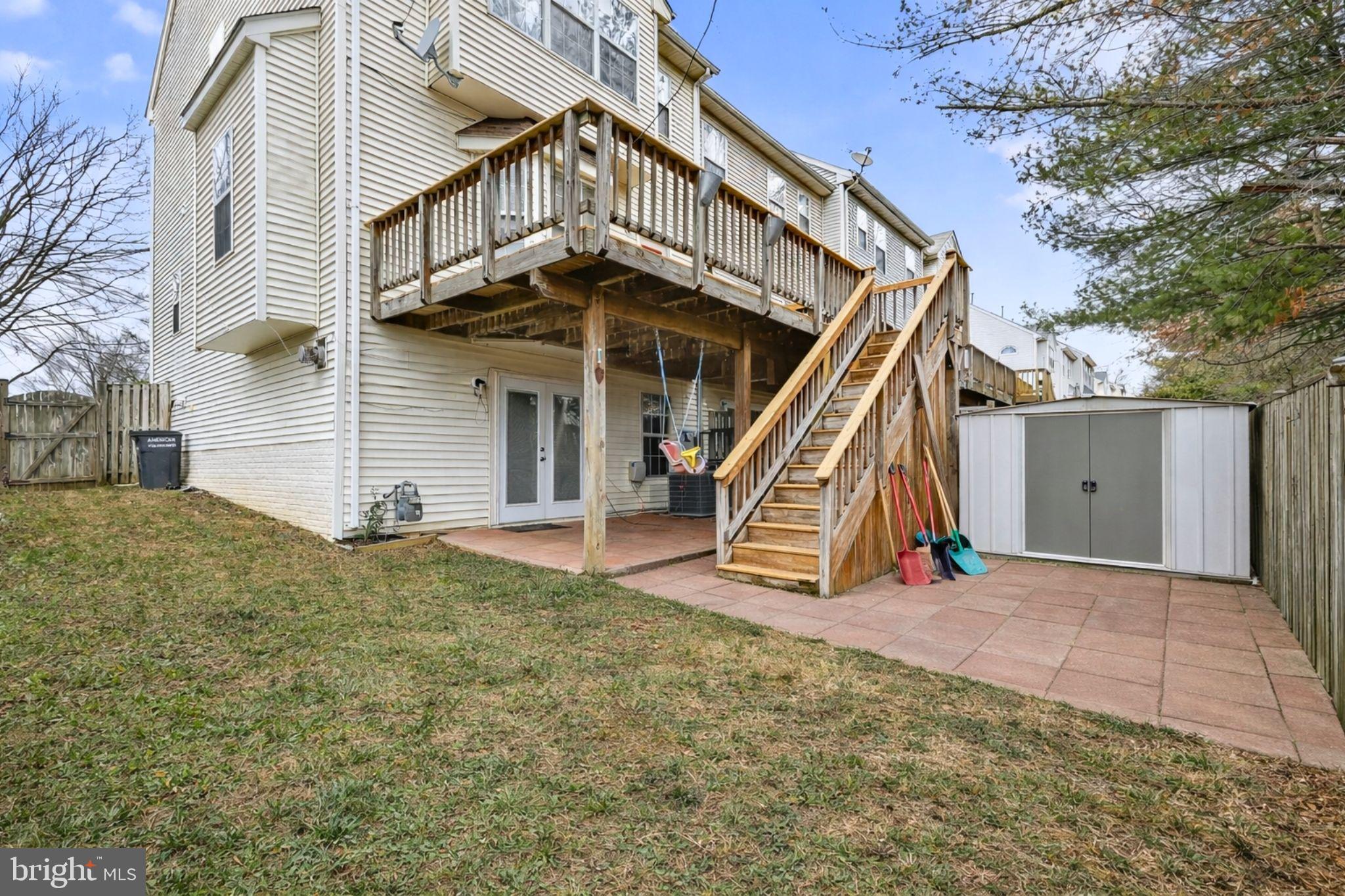 WAYSIDE VILLAGE - Residential