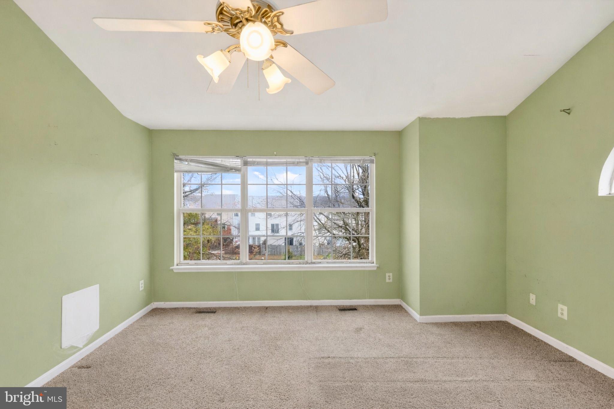 WAYSIDE VILLAGE - Residential