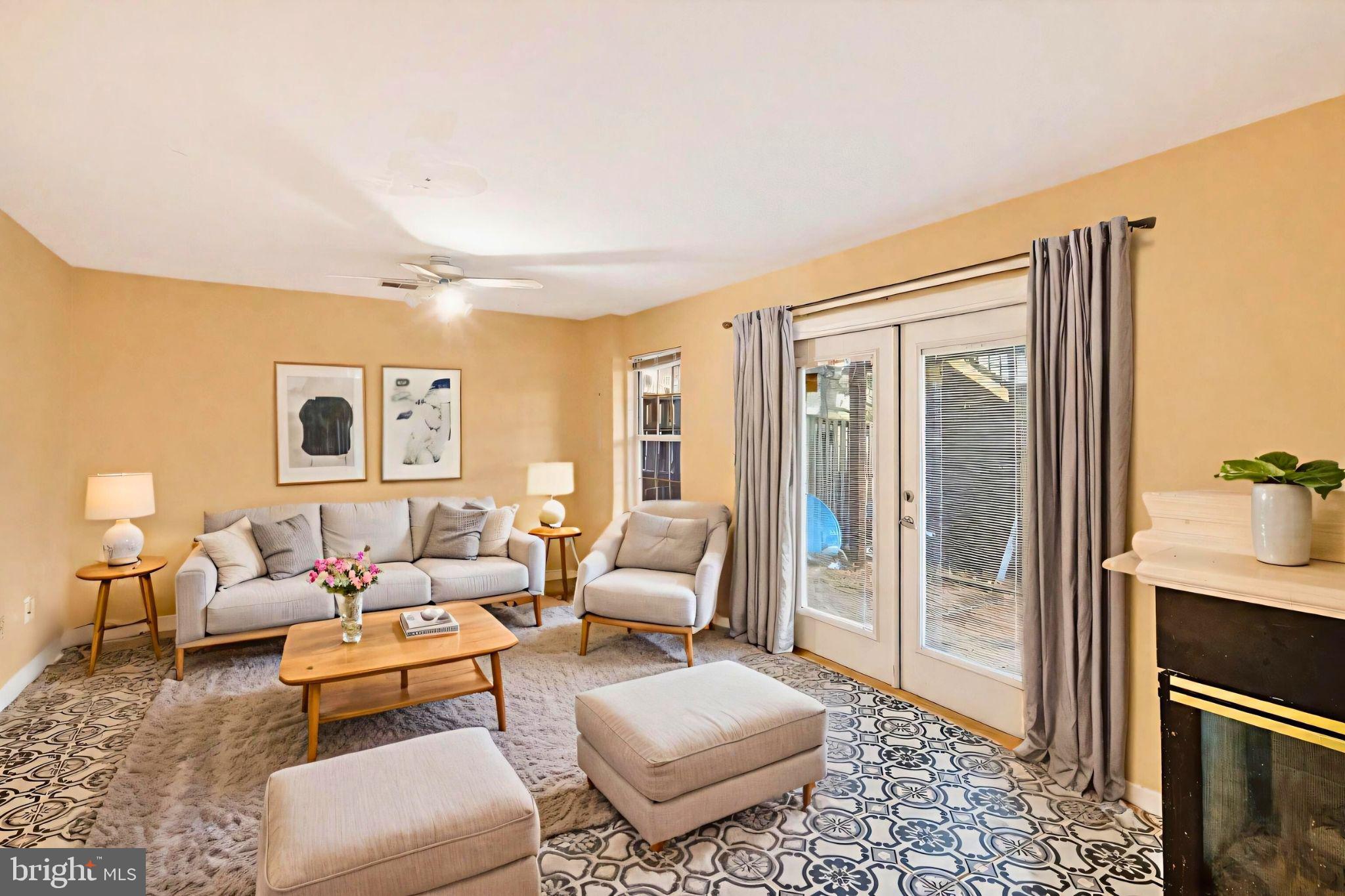 WAYSIDE VILLAGE - Residential