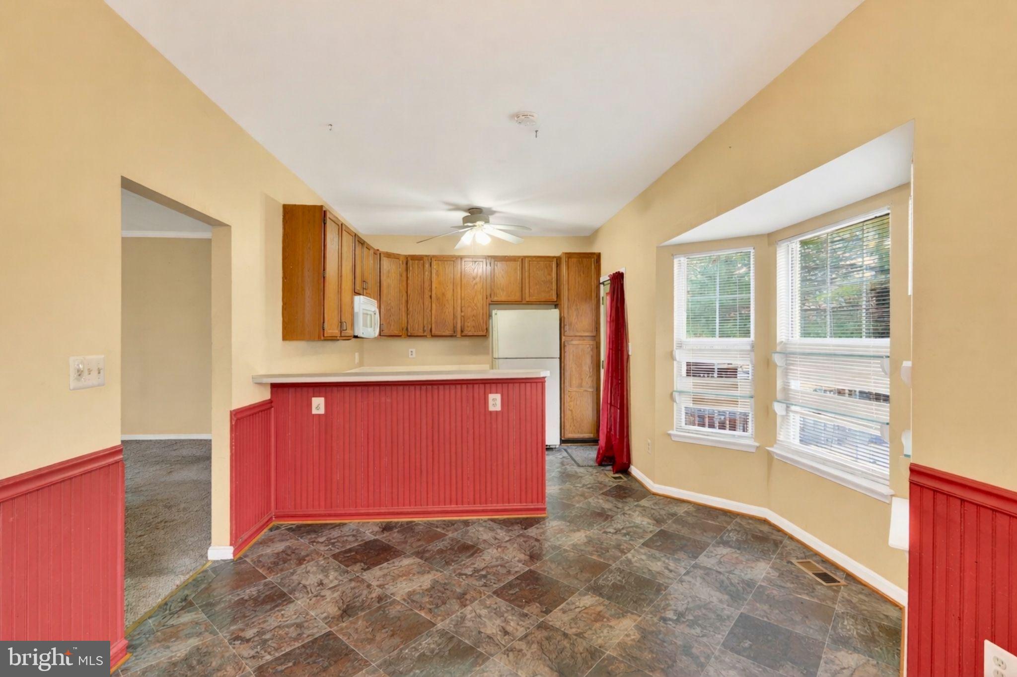 WAYSIDE VILLAGE - Residential