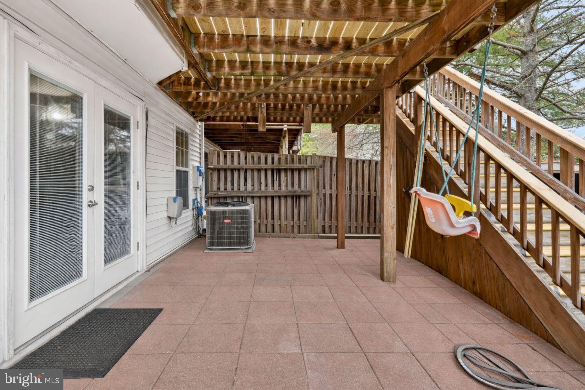 WAYSIDE VILLAGE - Residential