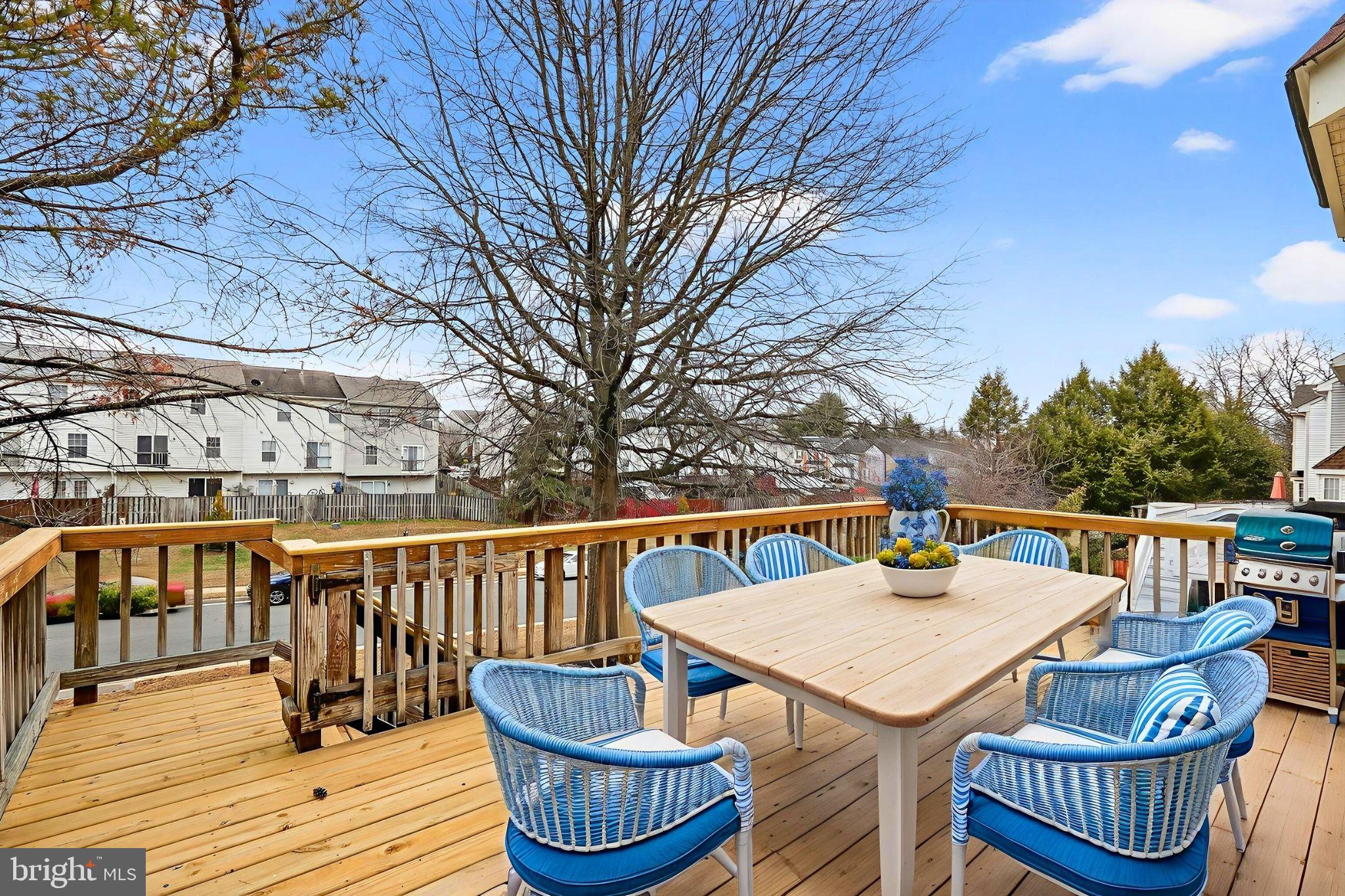 WAYSIDE VILLAGE - Residential