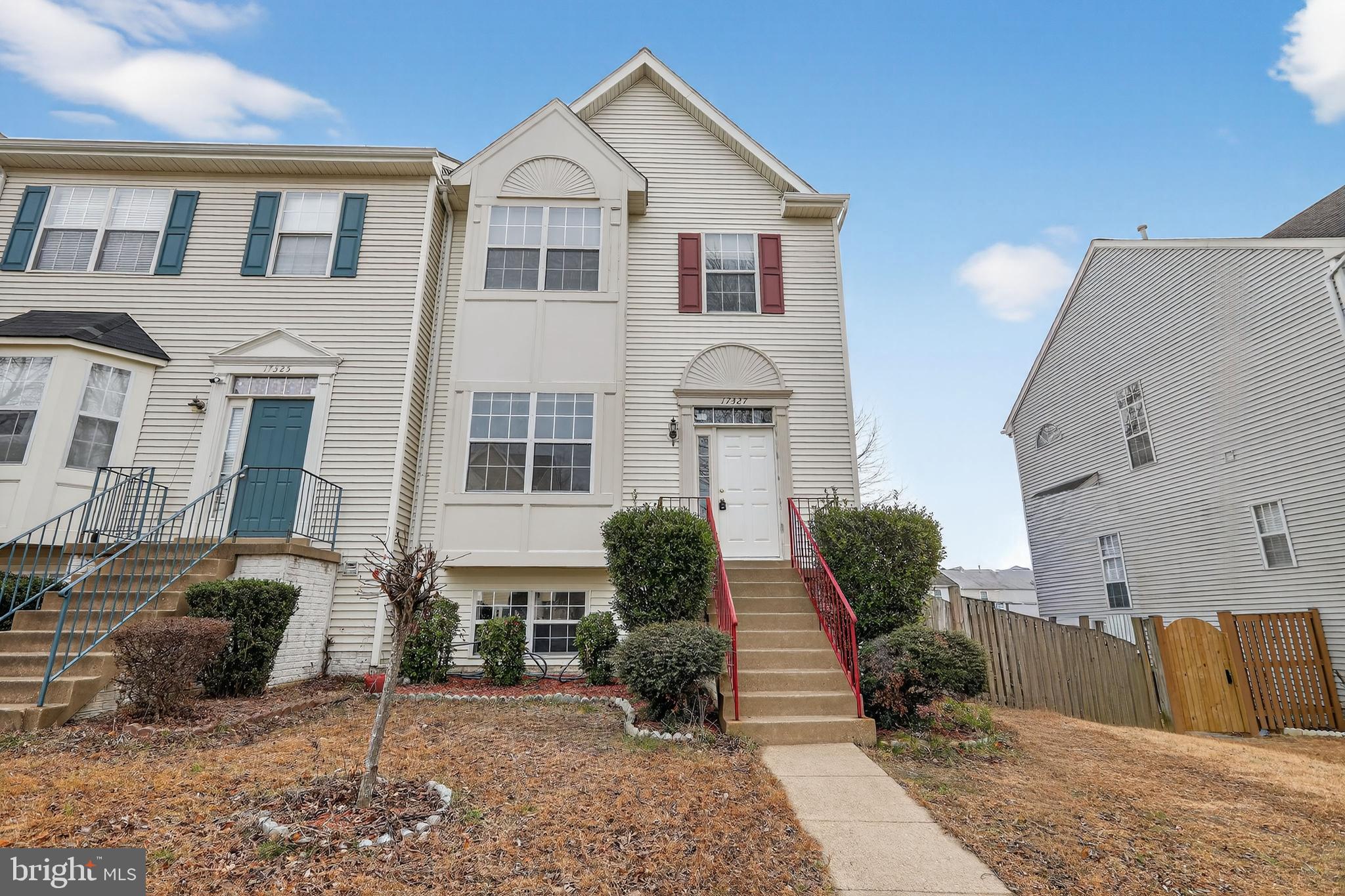 WAYSIDE VILLAGE - Residential