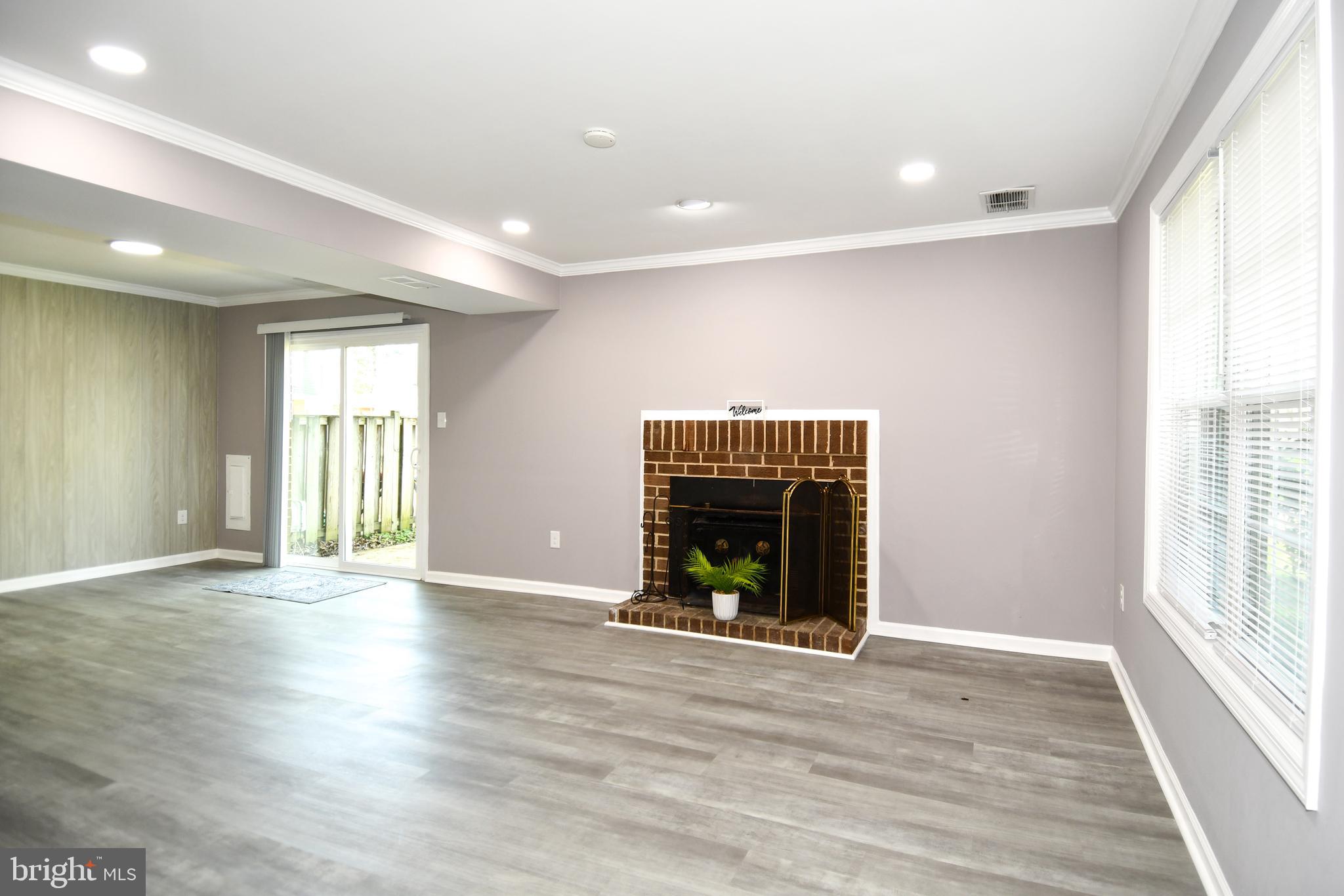 SOMERSET - Residential