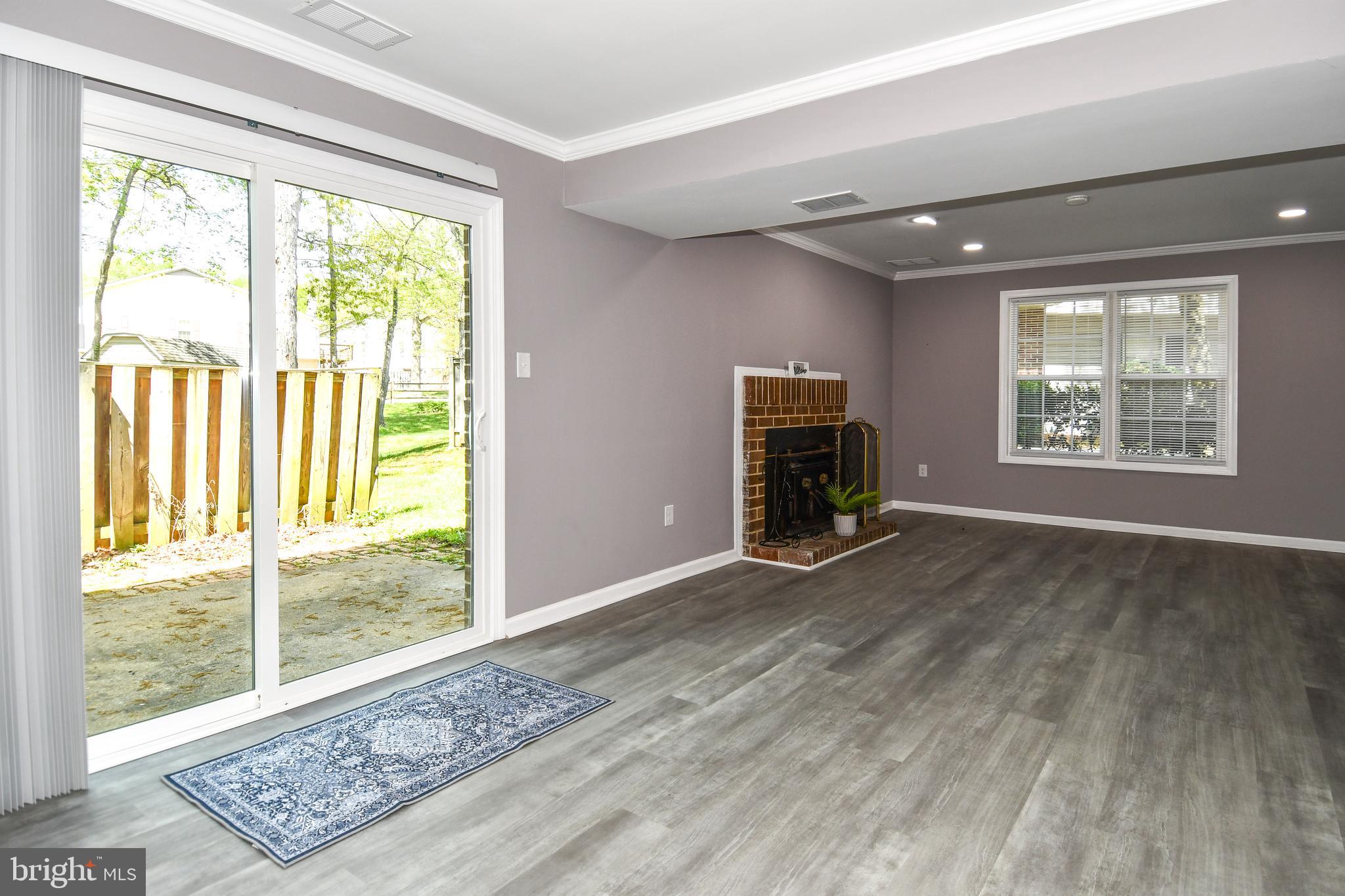 SOMERSET - Residential