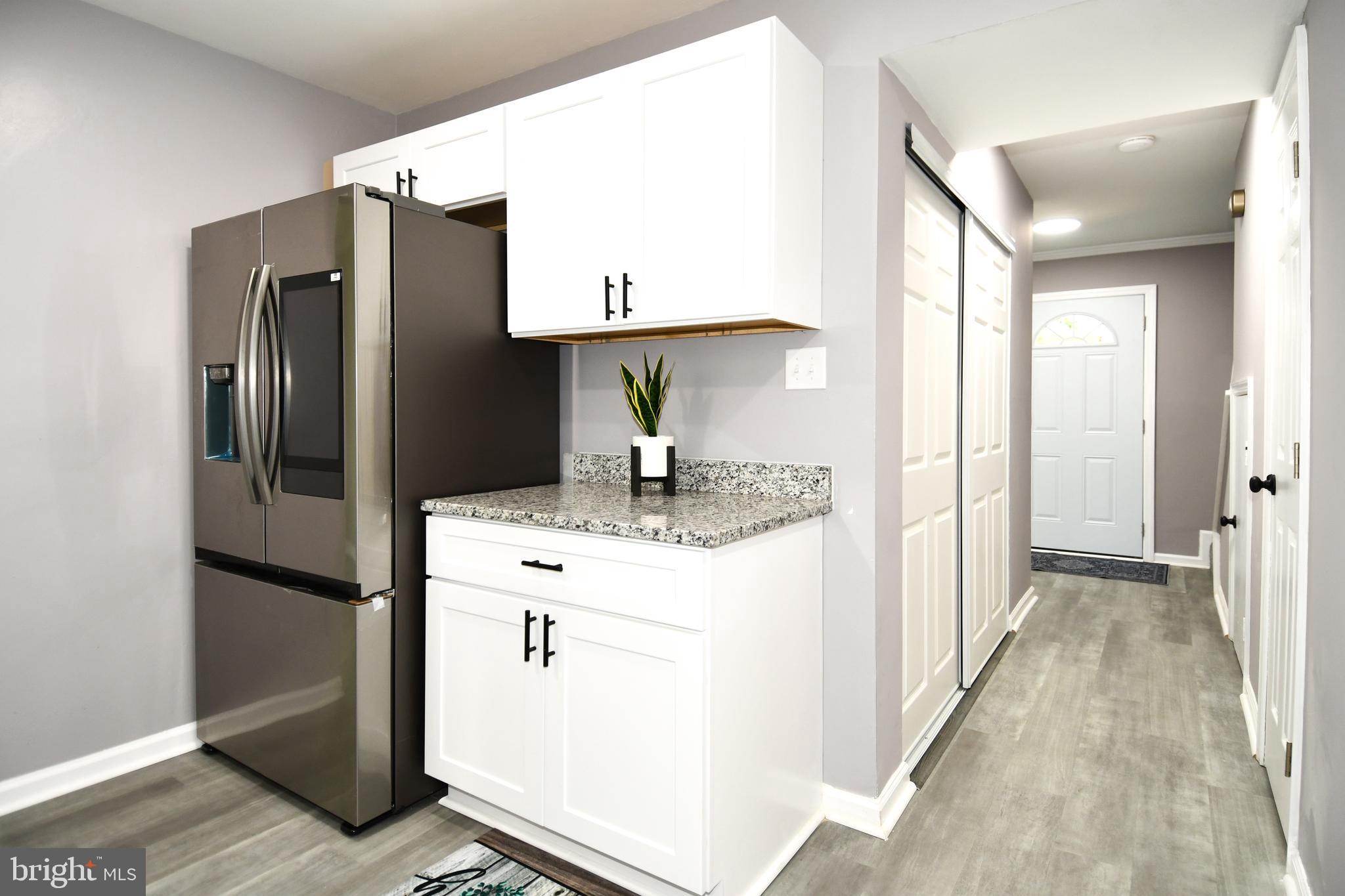 SOMERSET - Residential