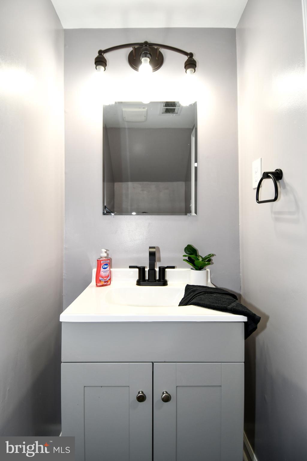 SOMERSET - Residential