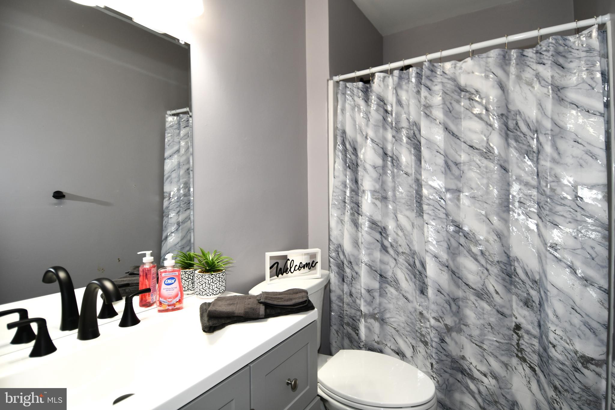 SOMERSET - Residential