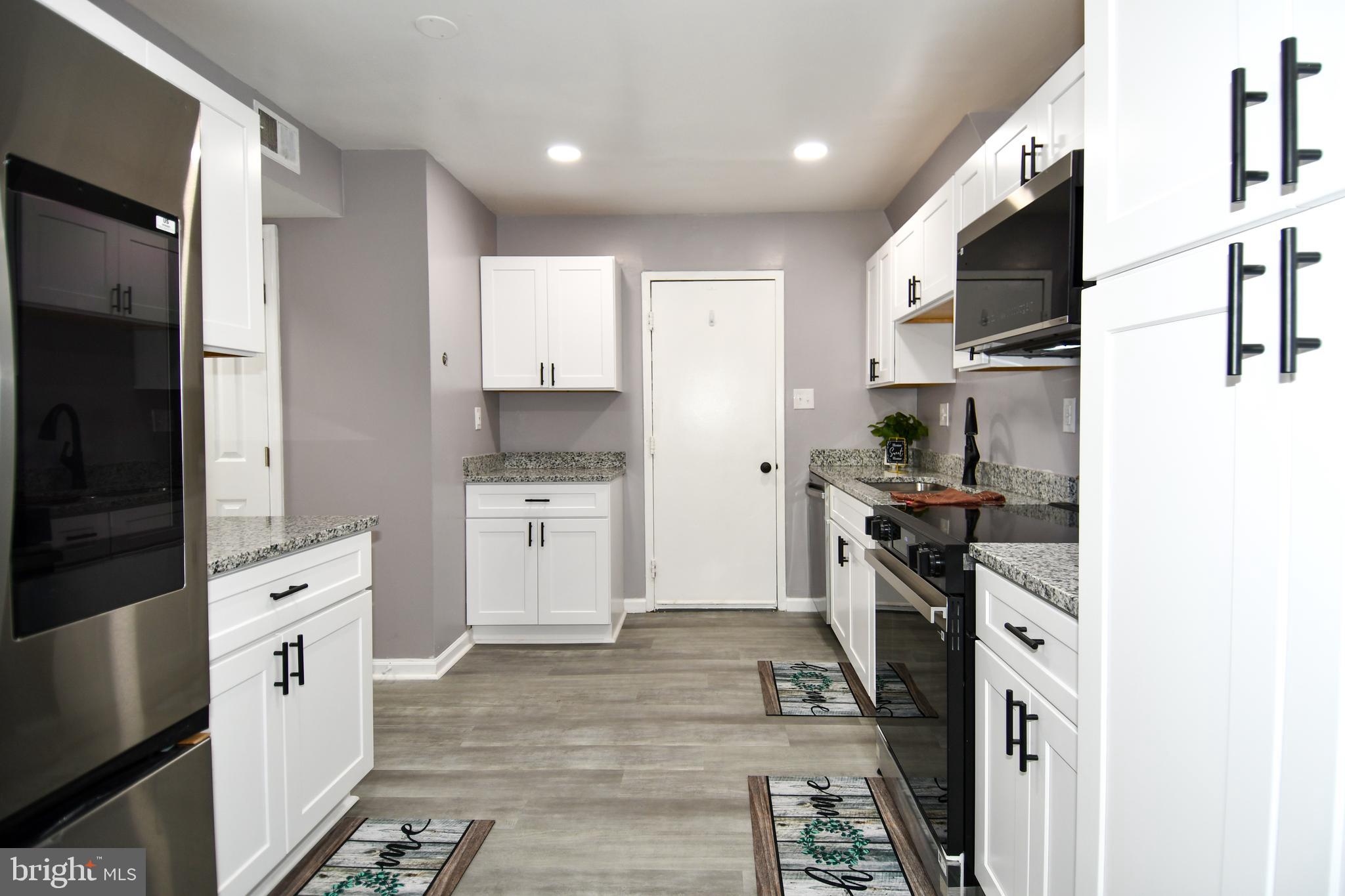 SOMERSET - Residential