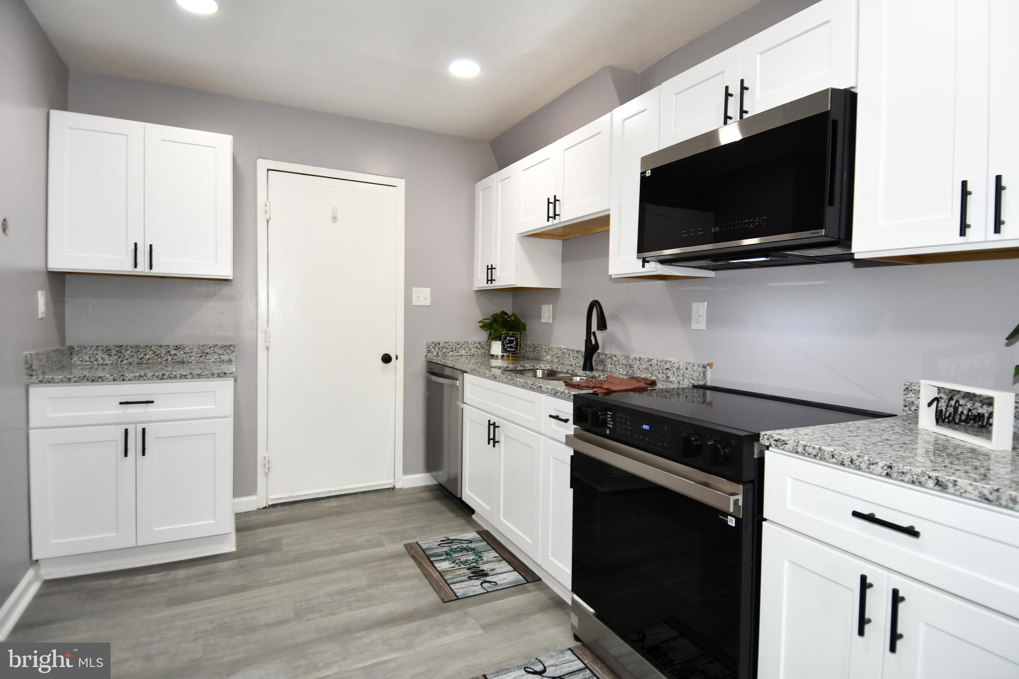 SOMERSET - Residential