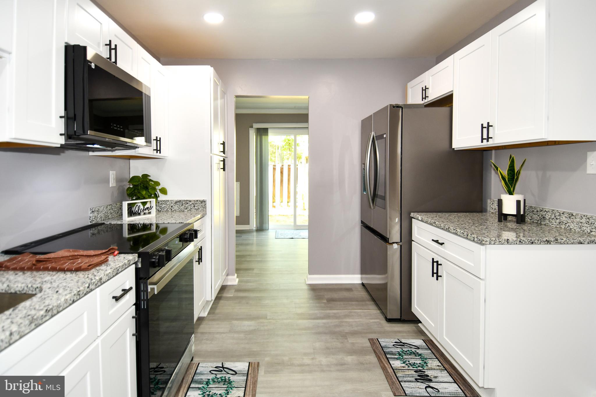 SOMERSET - Residential