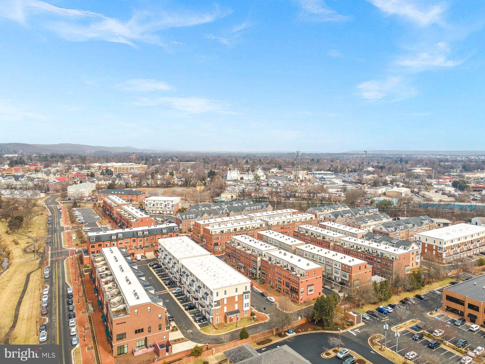 CRESCENT PLACE - Residential