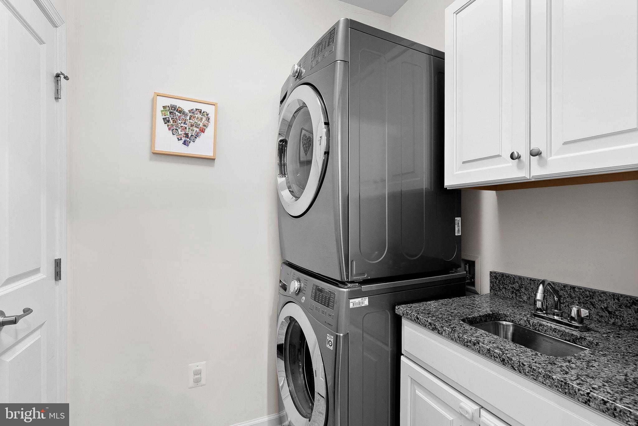 CRESCENT PLACE - Residential