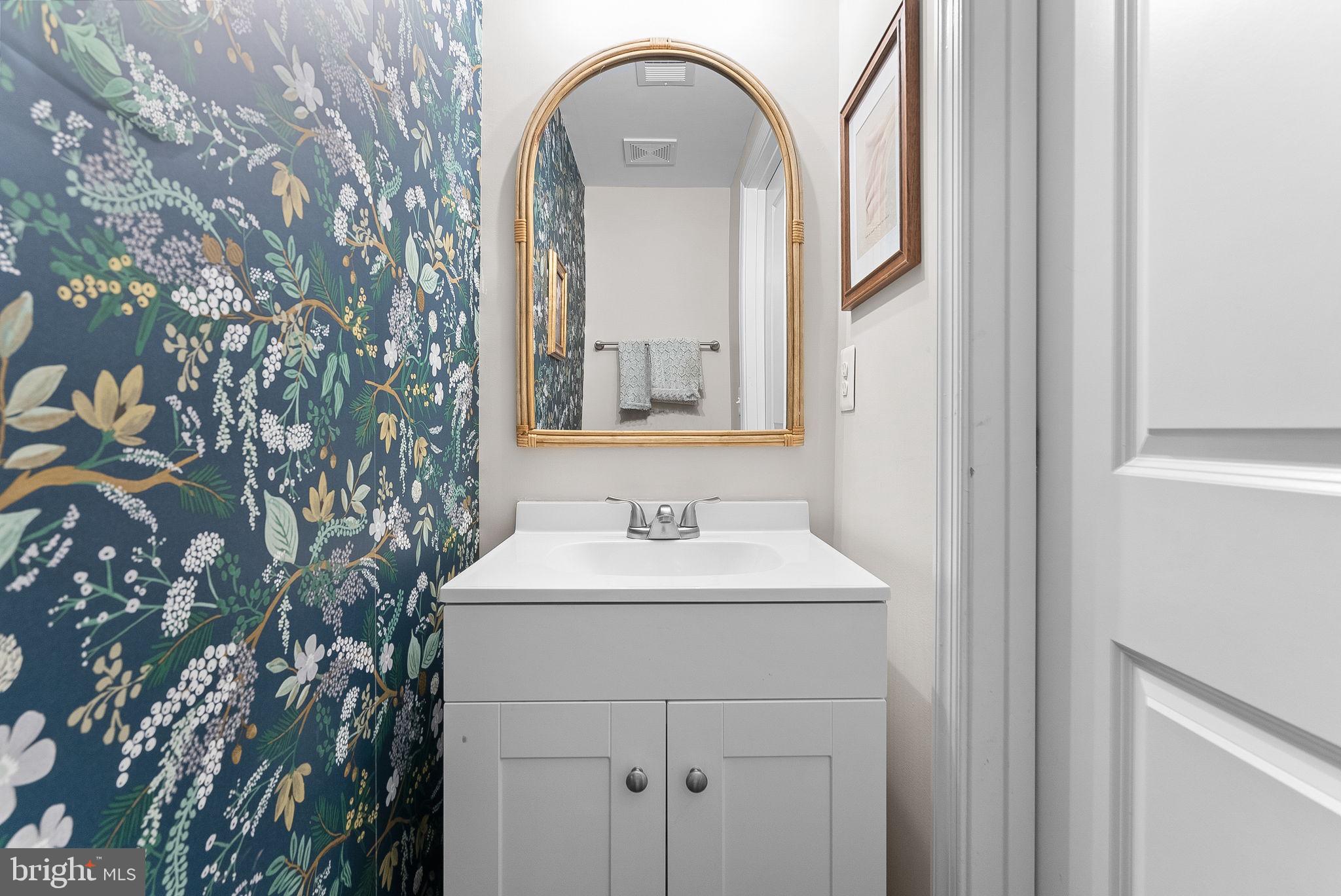 CRESCENT PLACE - Residential