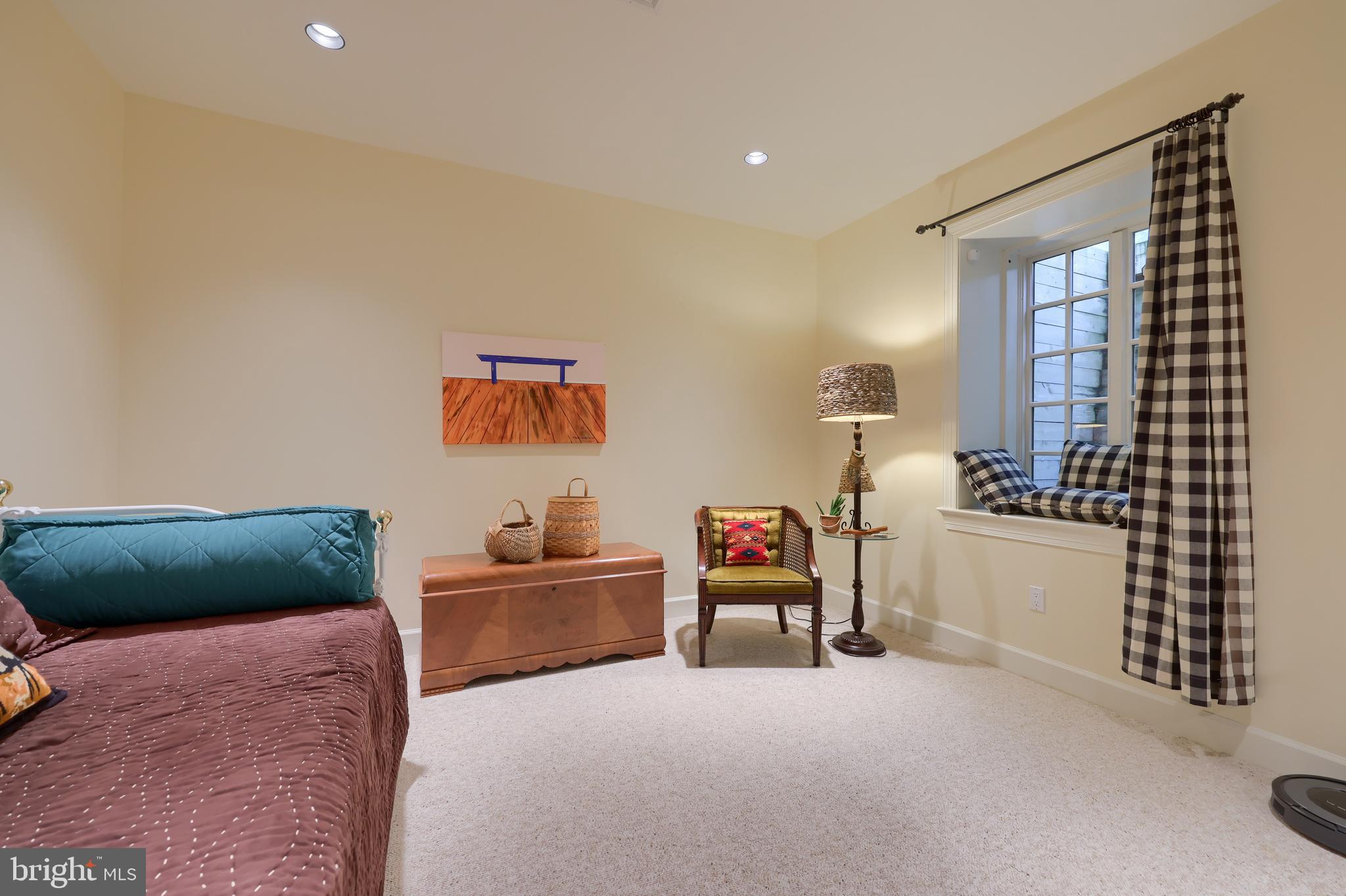 DERRY TOWNSHIP - Residential