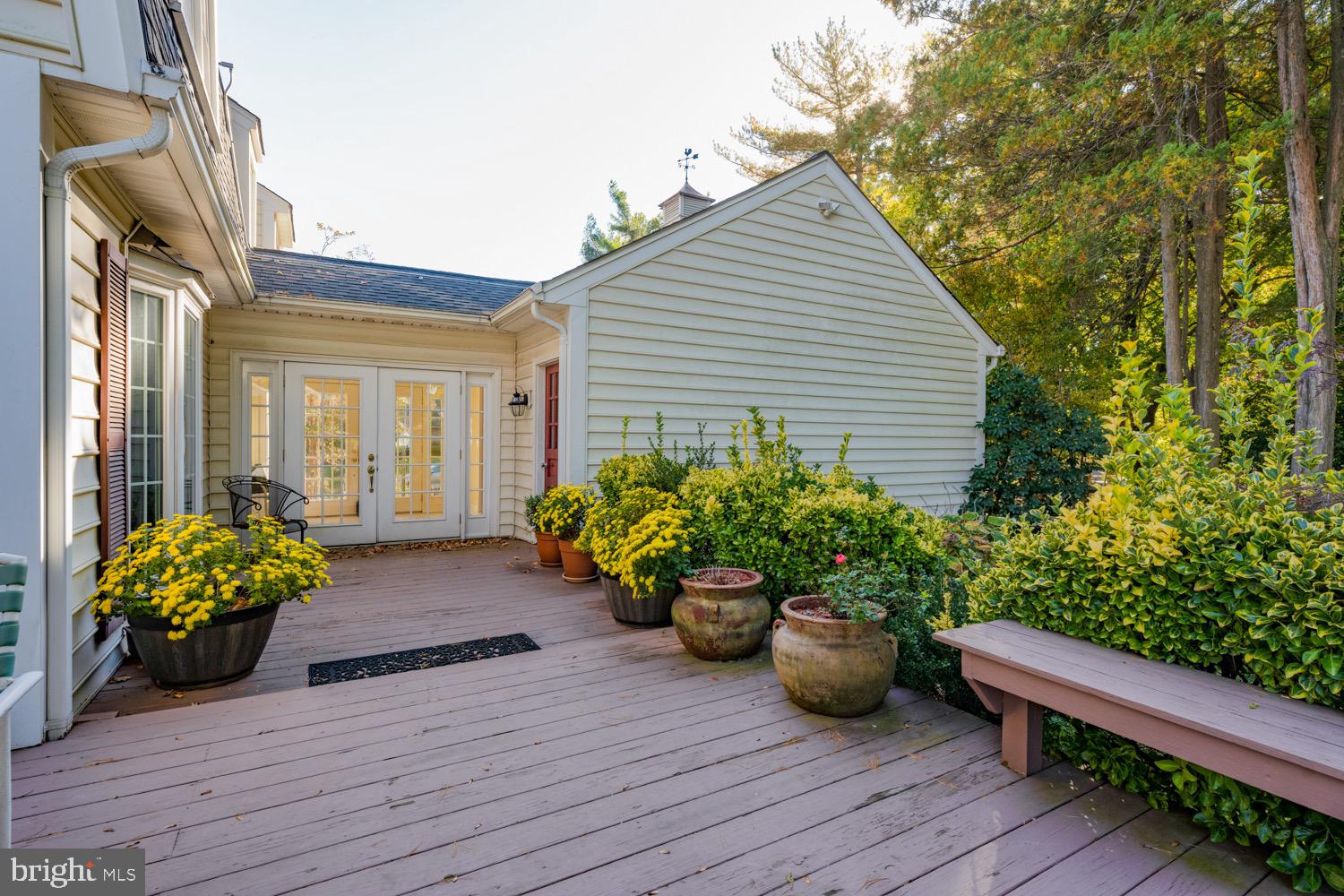 FAIRIDGE - Residential Lease