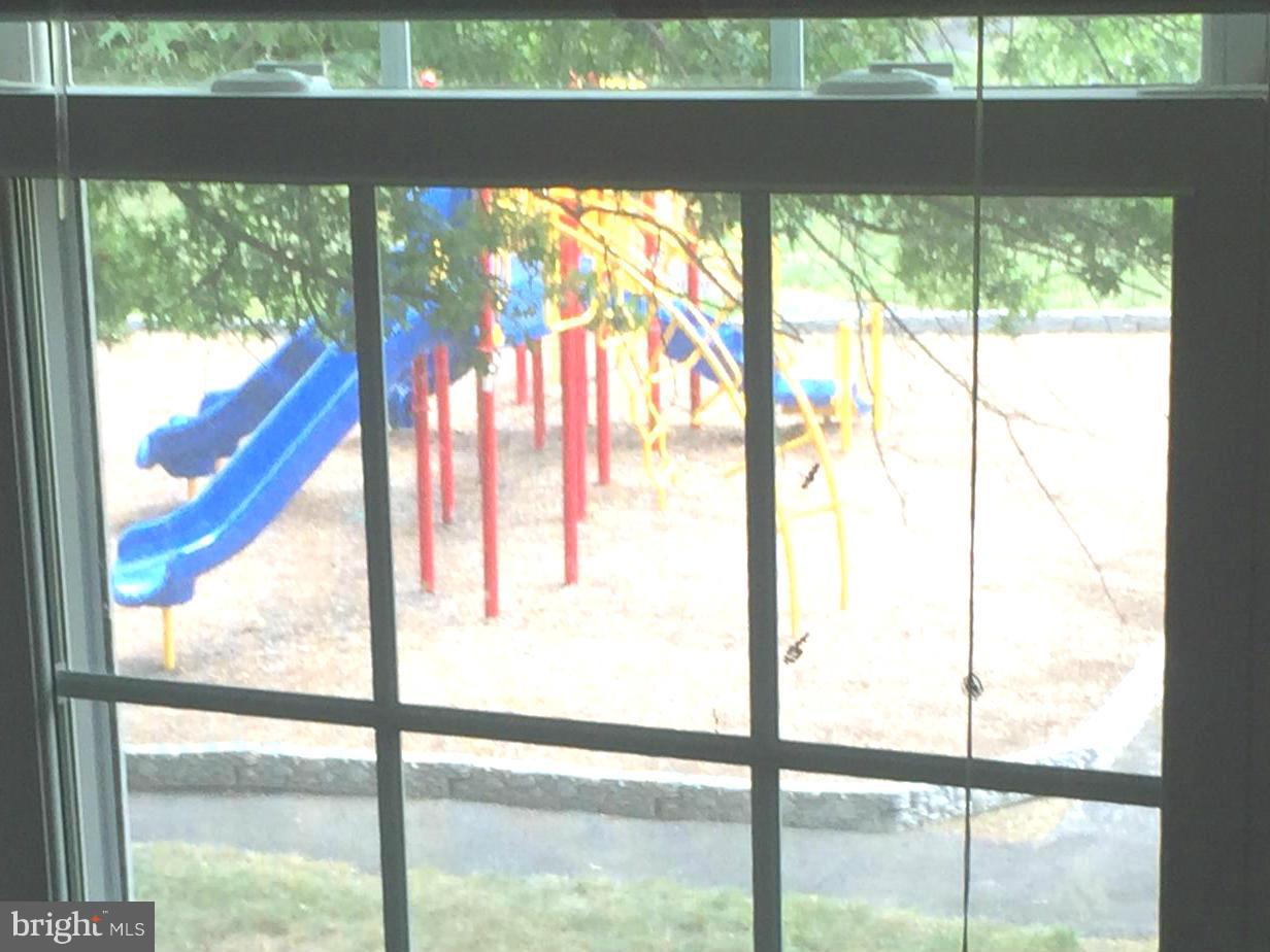 MILLWOOD TOWNE - PLAT TW - Residential Lease