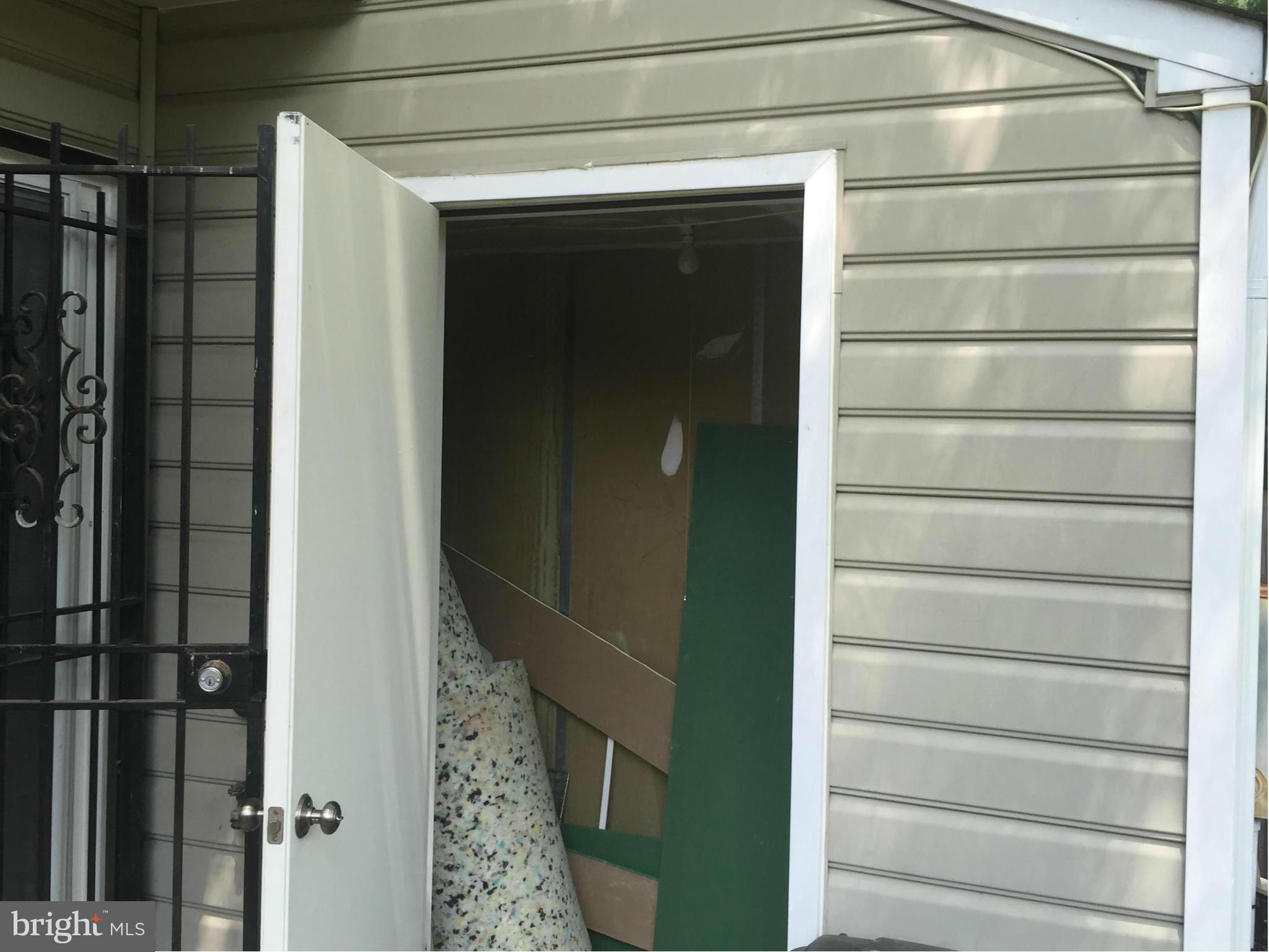 MILLWOOD TOWNE - PLAT TW - Residential Lease