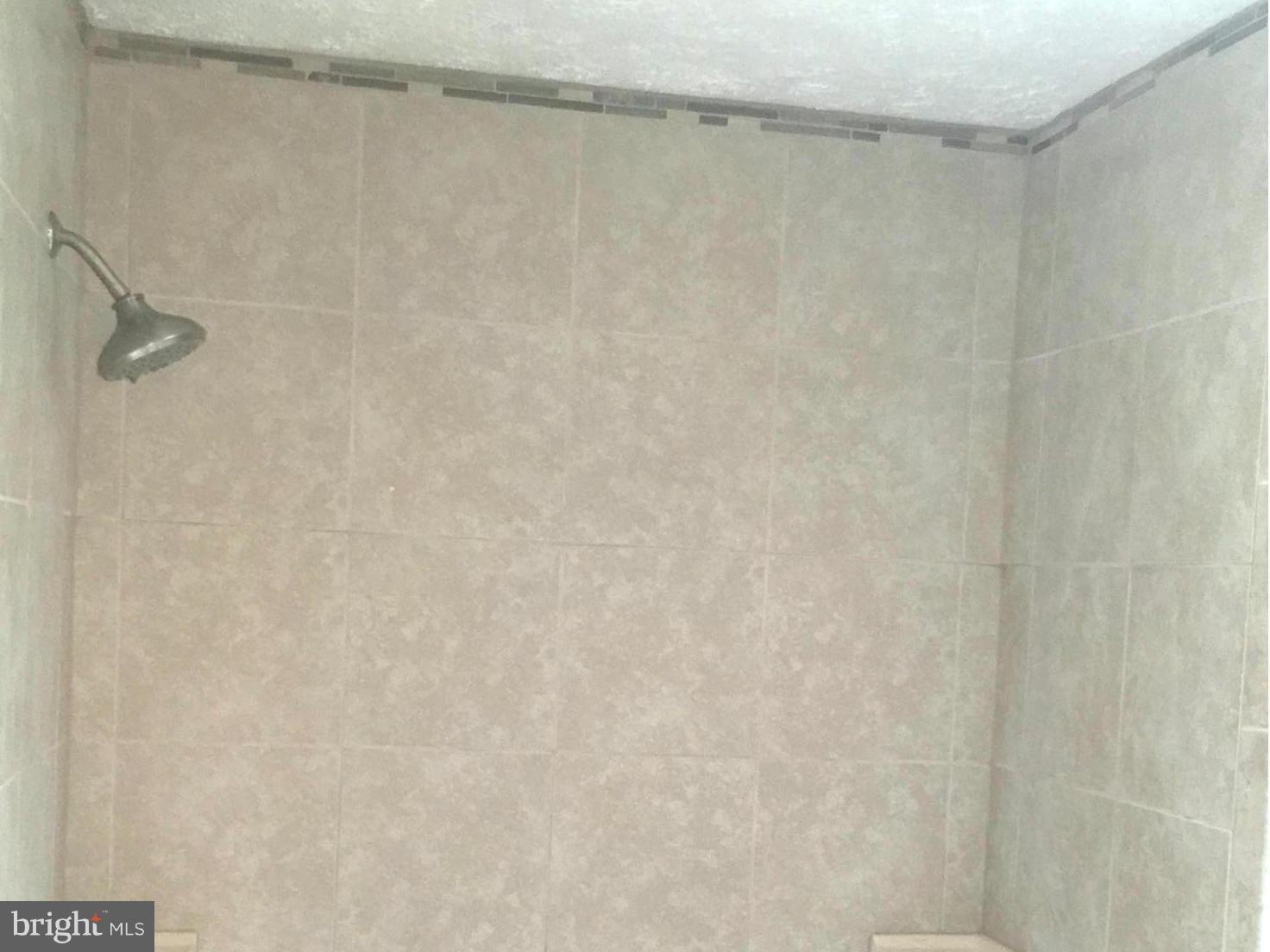 MILLWOOD TOWNE - PLAT TW - Residential Lease