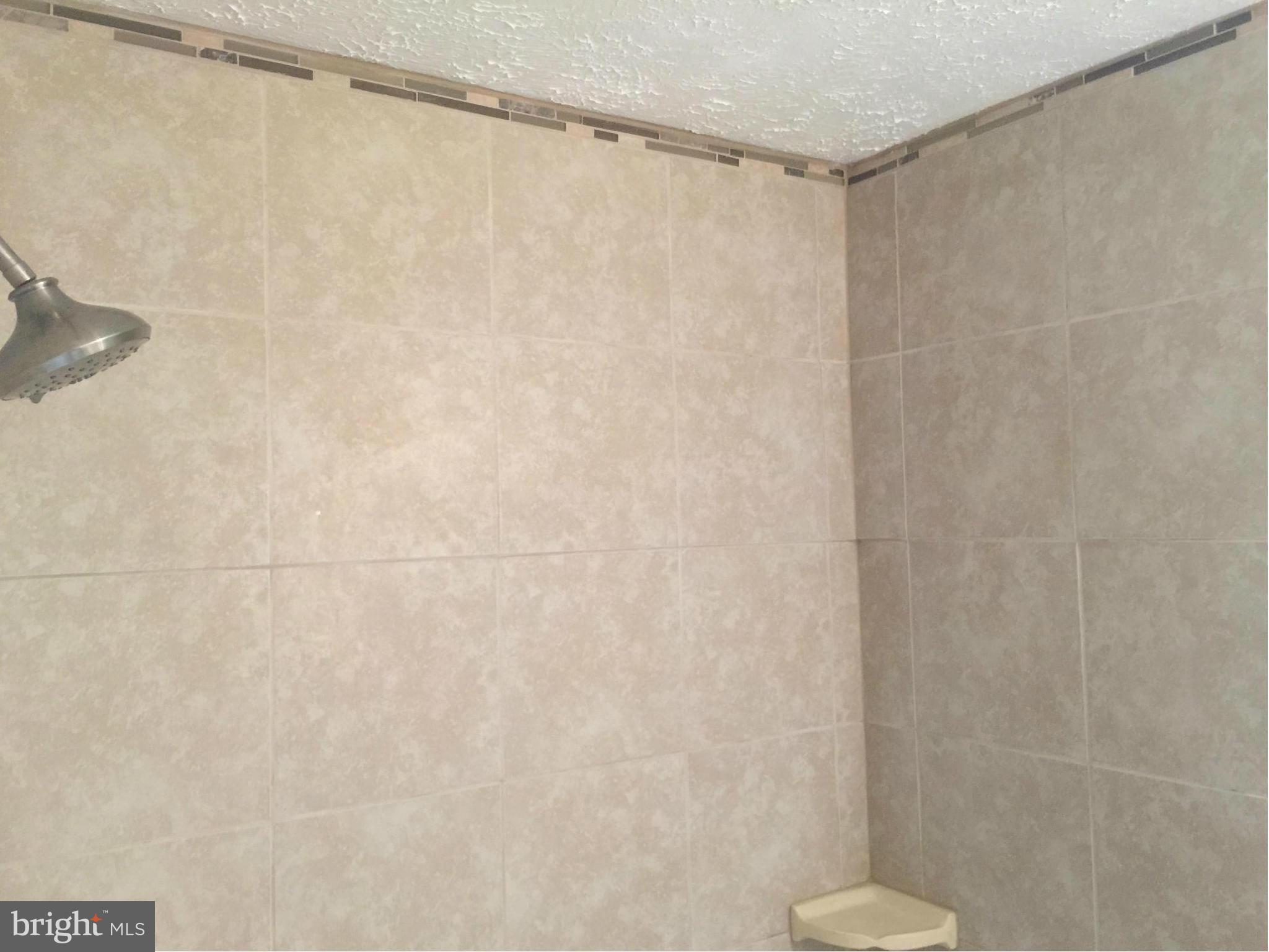 MILLWOOD TOWNE - PLAT TW - Residential Lease