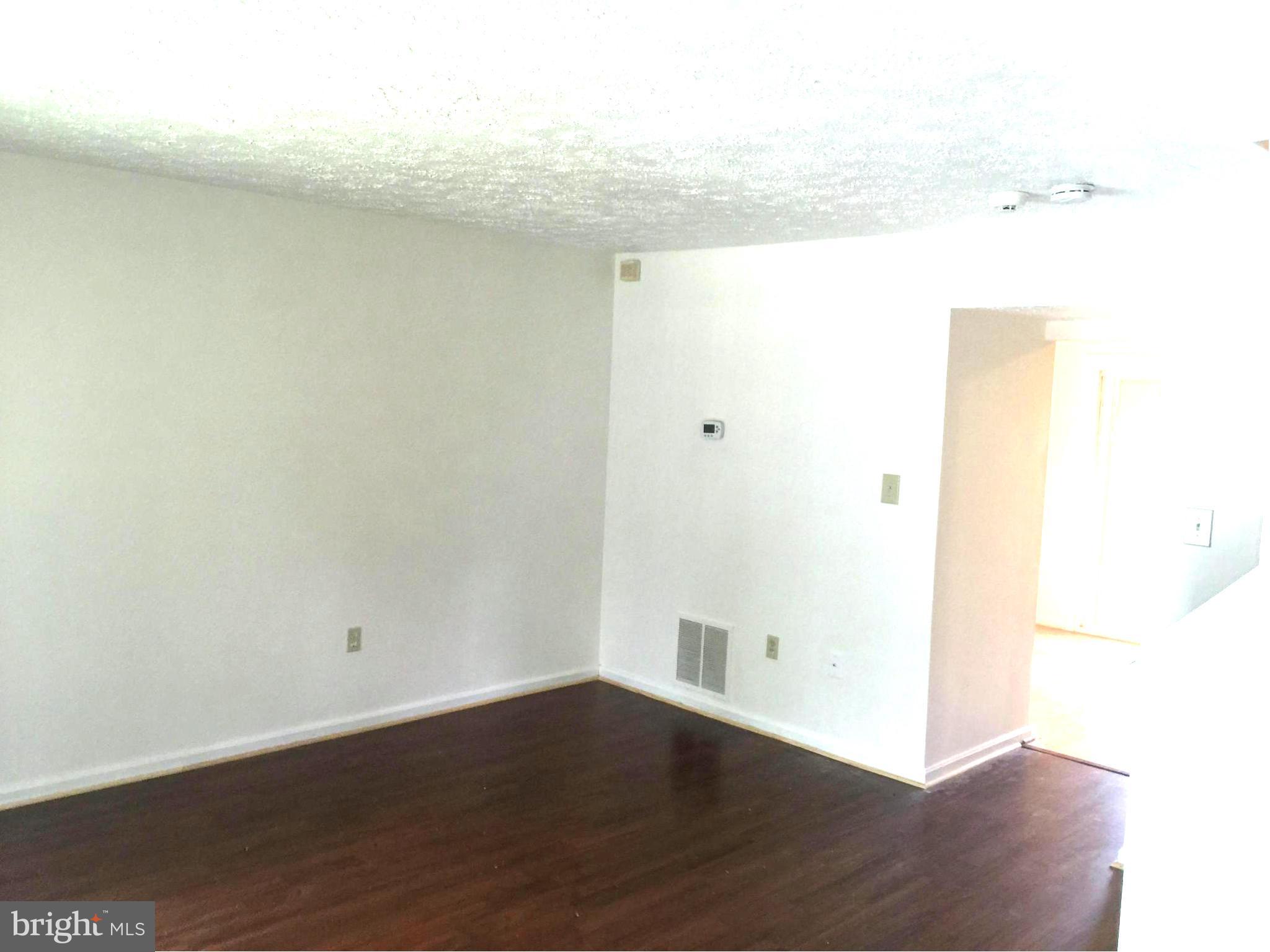 MILLWOOD TOWNE - PLAT TW - Residential Lease