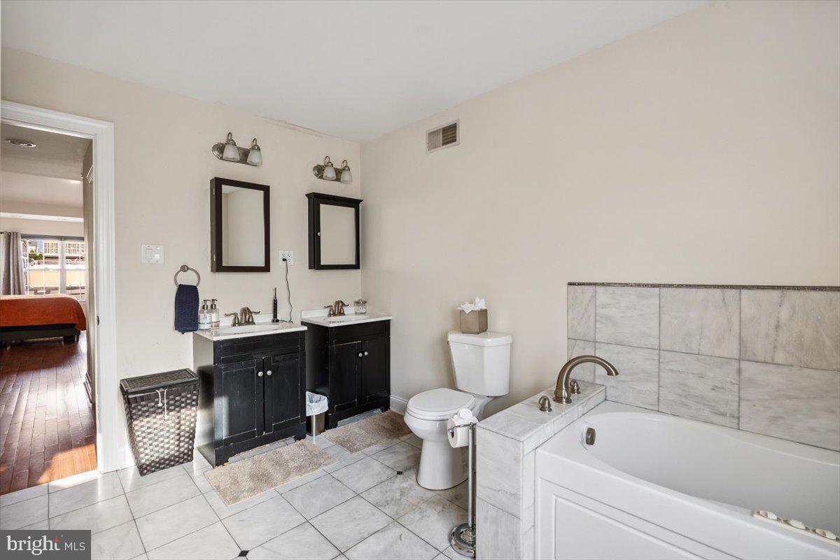 GRADUATE HOSPITAL - Residential Lease