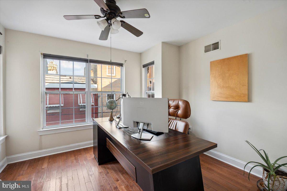 GRADUATE HOSPITAL - Residential Lease