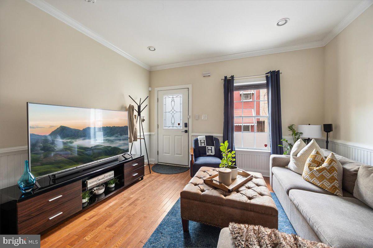 GRADUATE HOSPITAL - Residential Lease