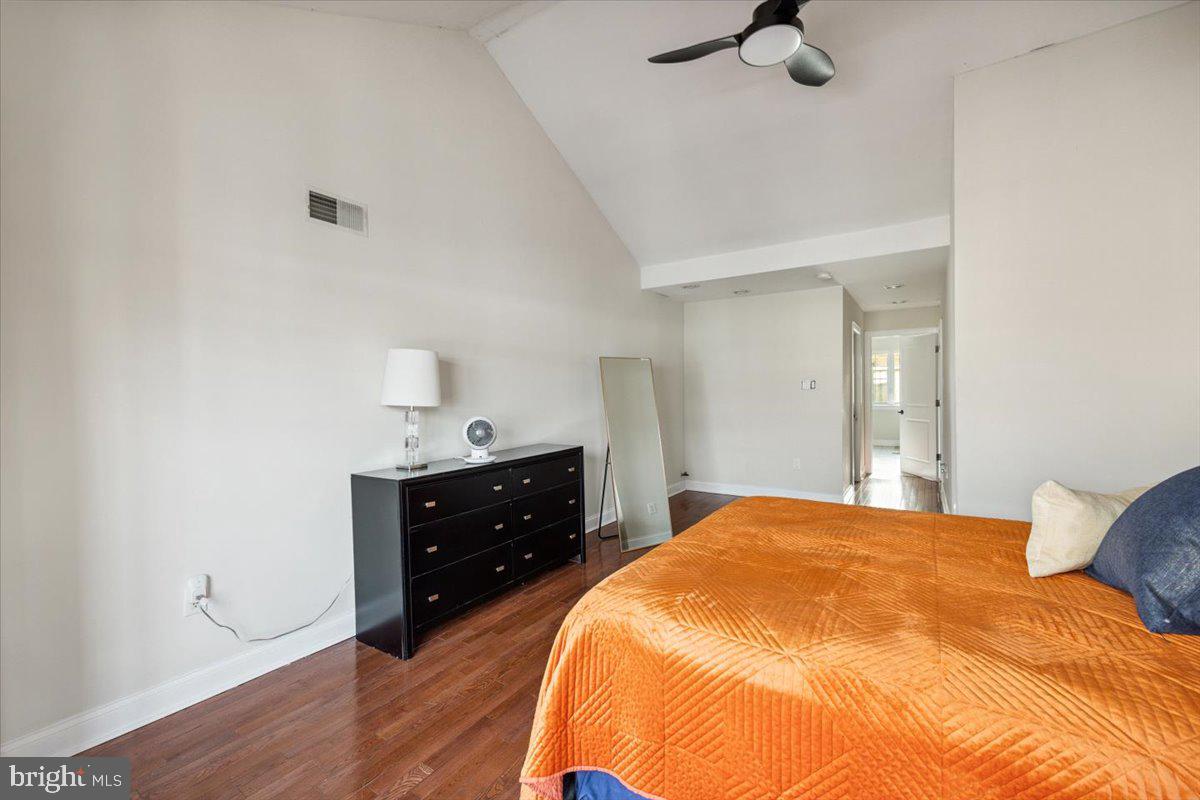 GRADUATE HOSPITAL - Residential Lease