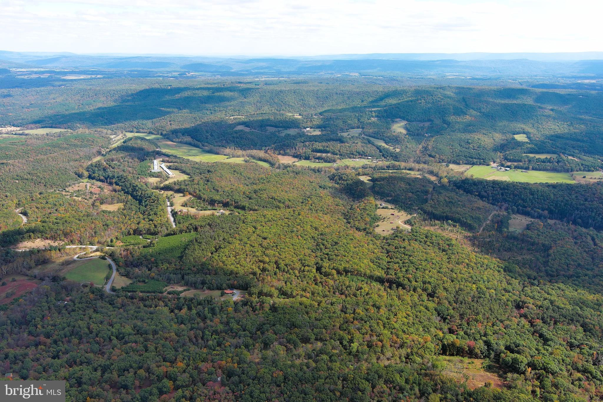 QUIVEY'S GROVE - Land