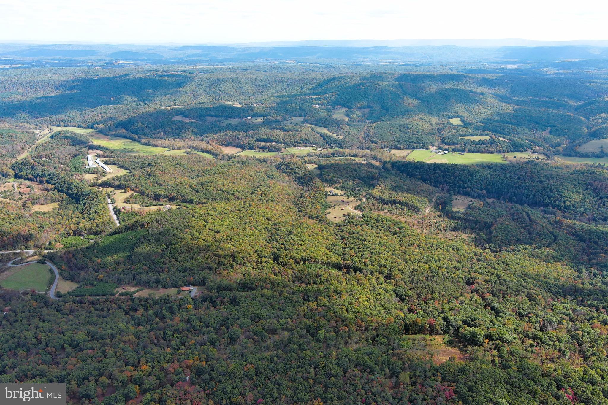 QUIVEY'S GROVE - Land