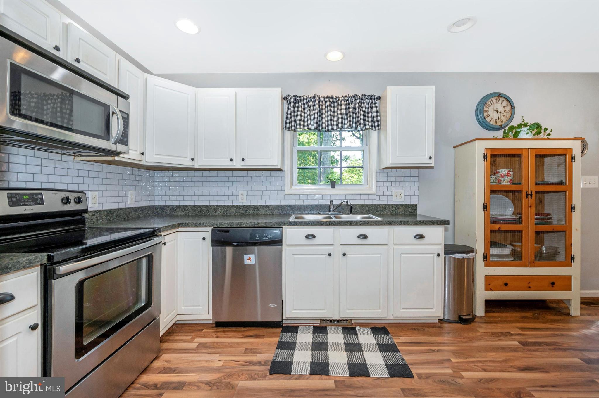 SHANNONDALE - Residential