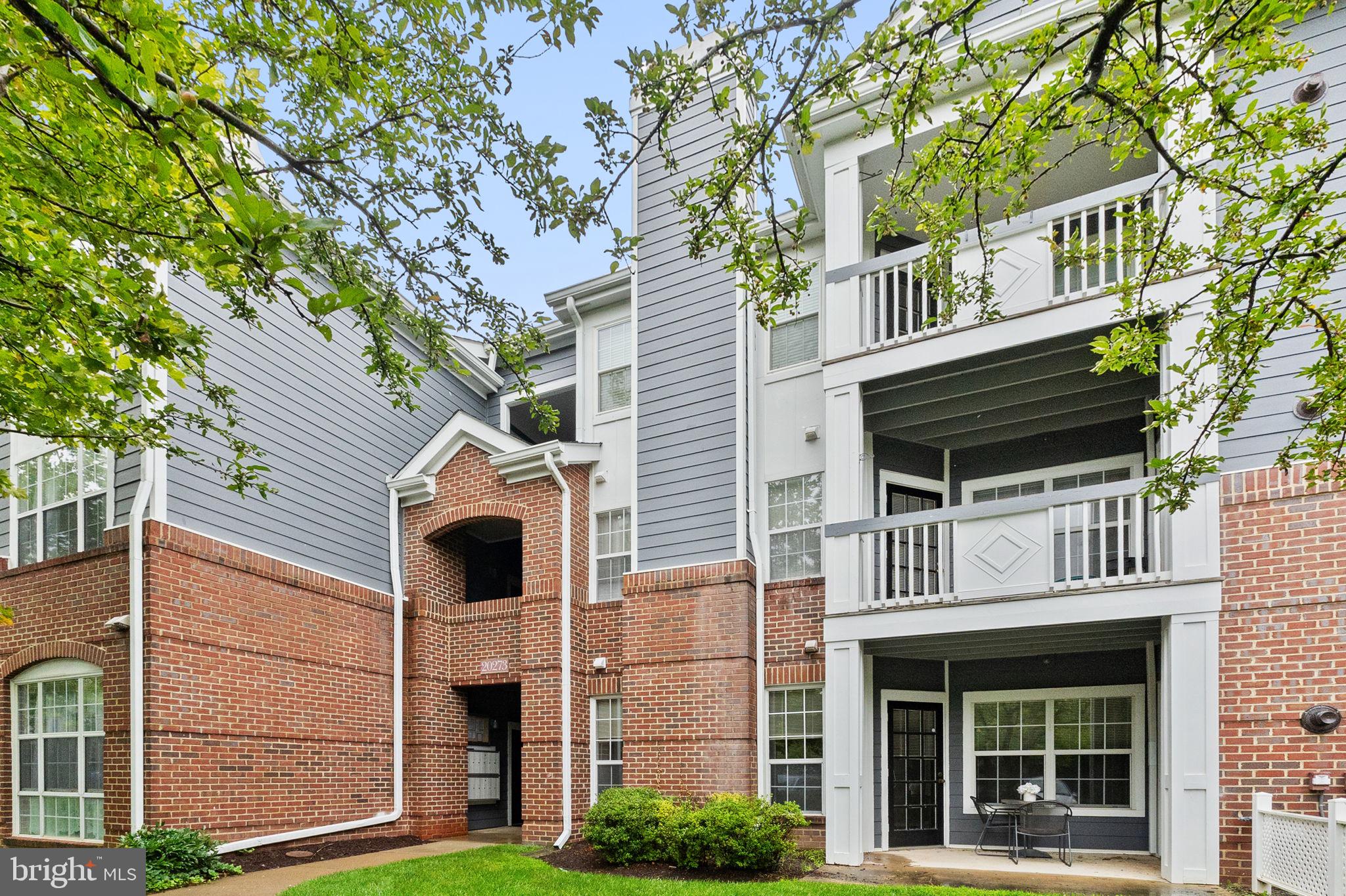 S.GLEN AT UNIVERSITY CTR - Residential