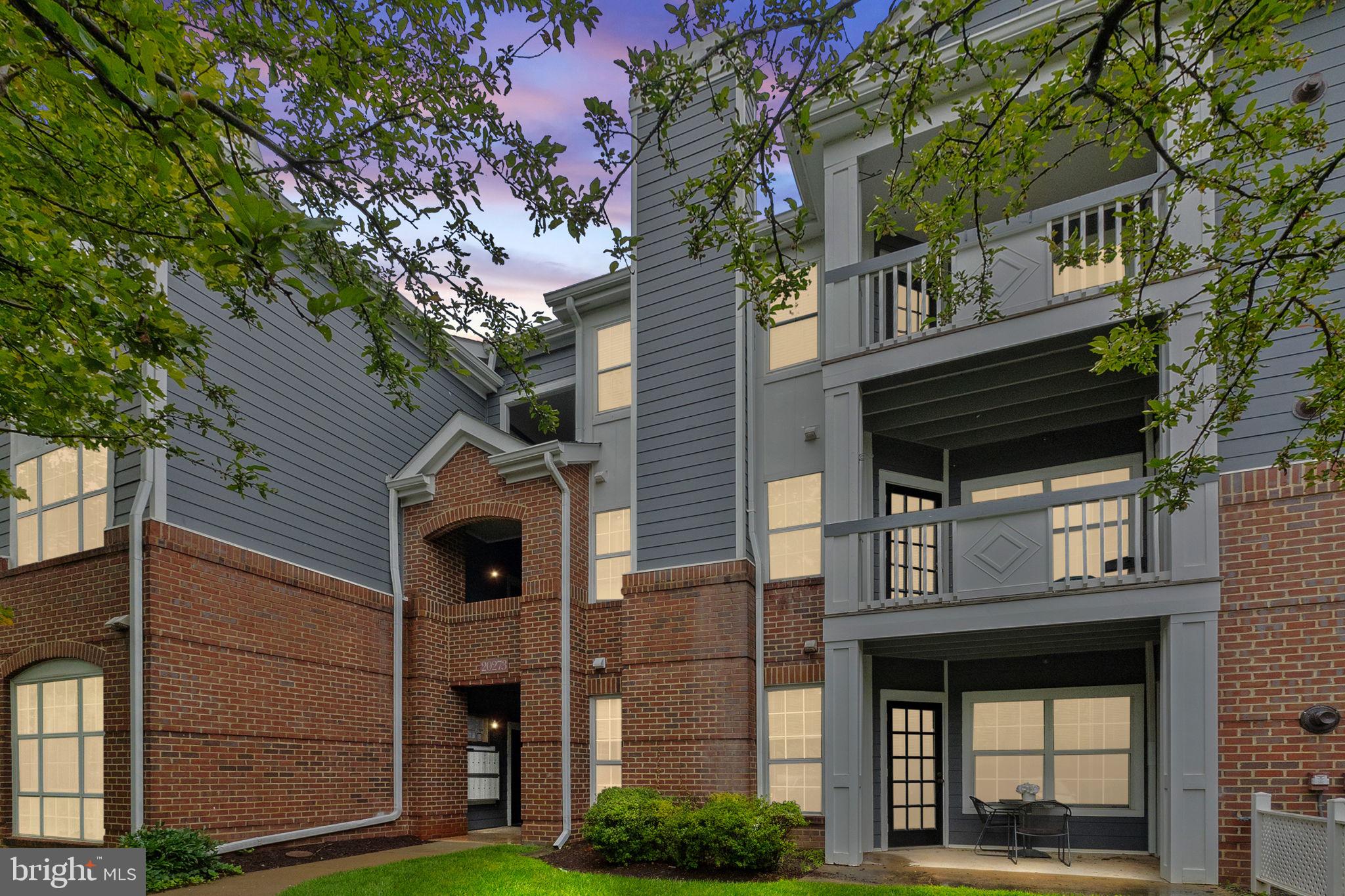 S.GLEN AT UNIVERSITY CTR - Residential