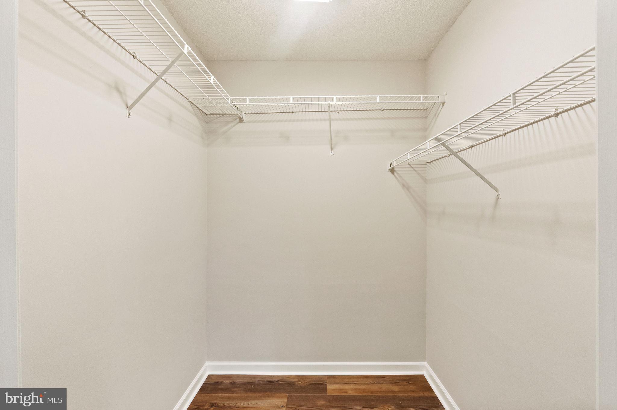 S.GLEN AT UNIVERSITY CTR - Residential