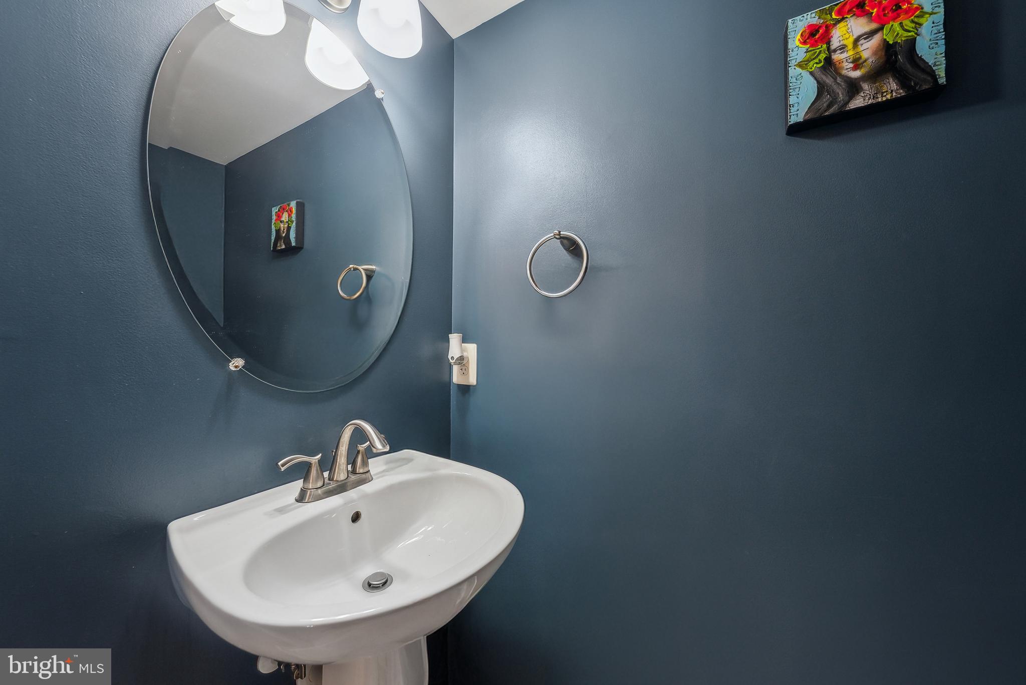 OVERLOOK - Residential Lease